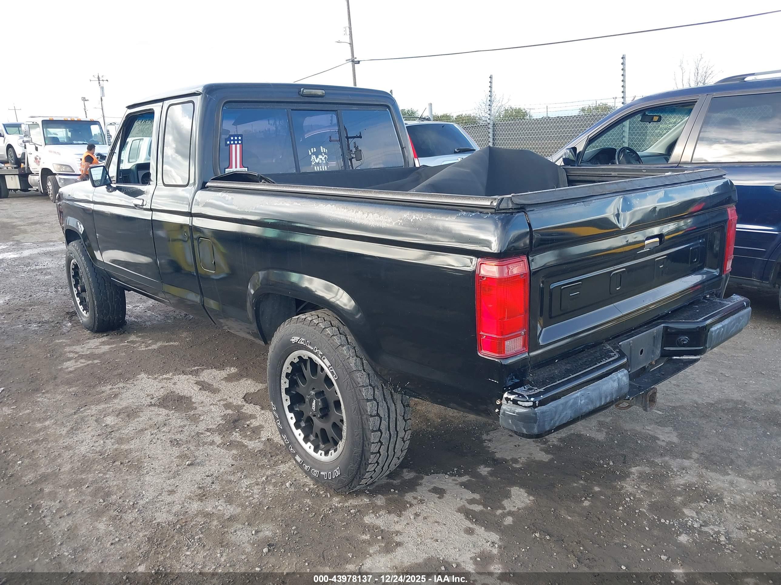 FORD RANGER image 3
