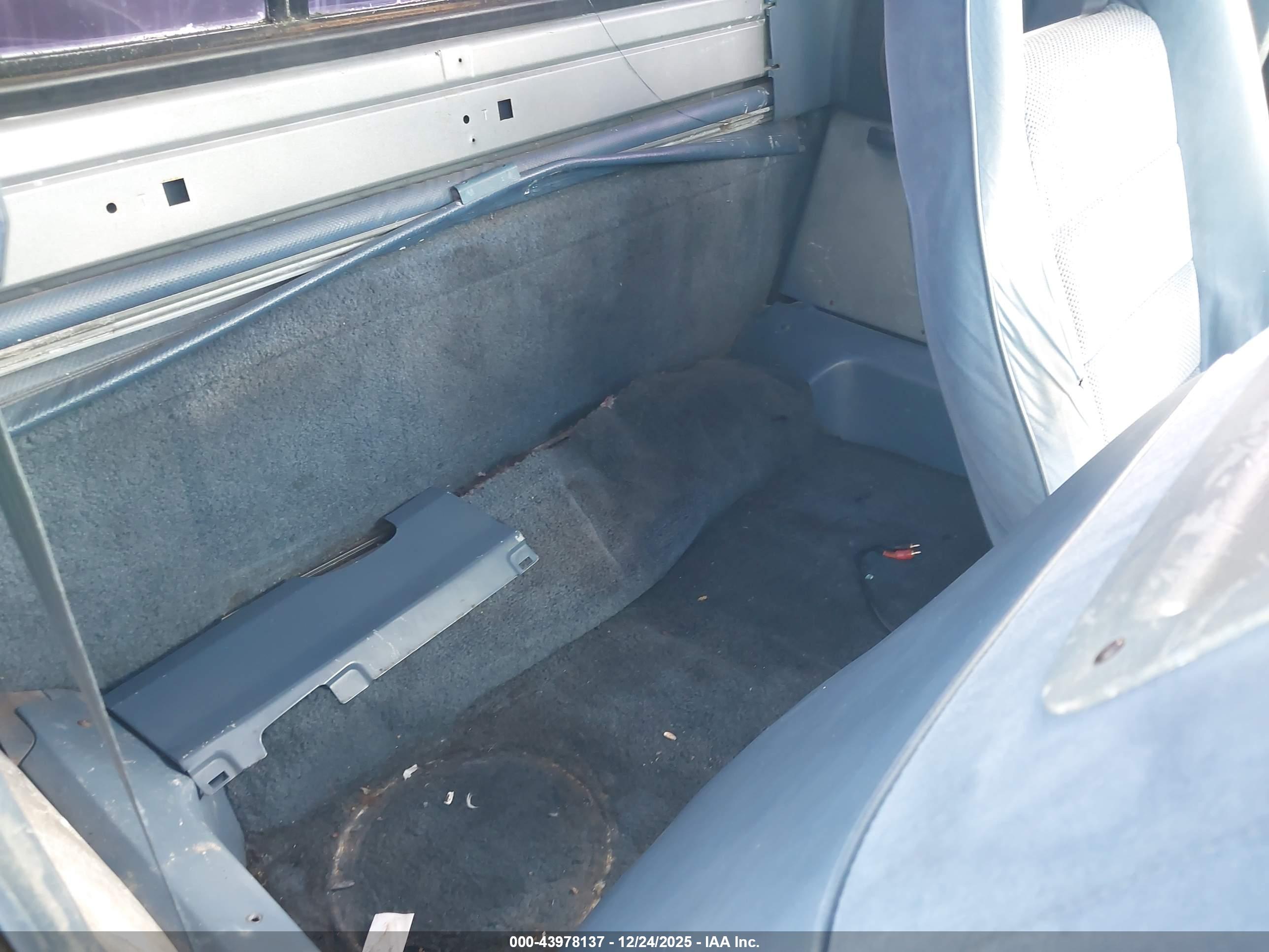 FORD RANGER image 8