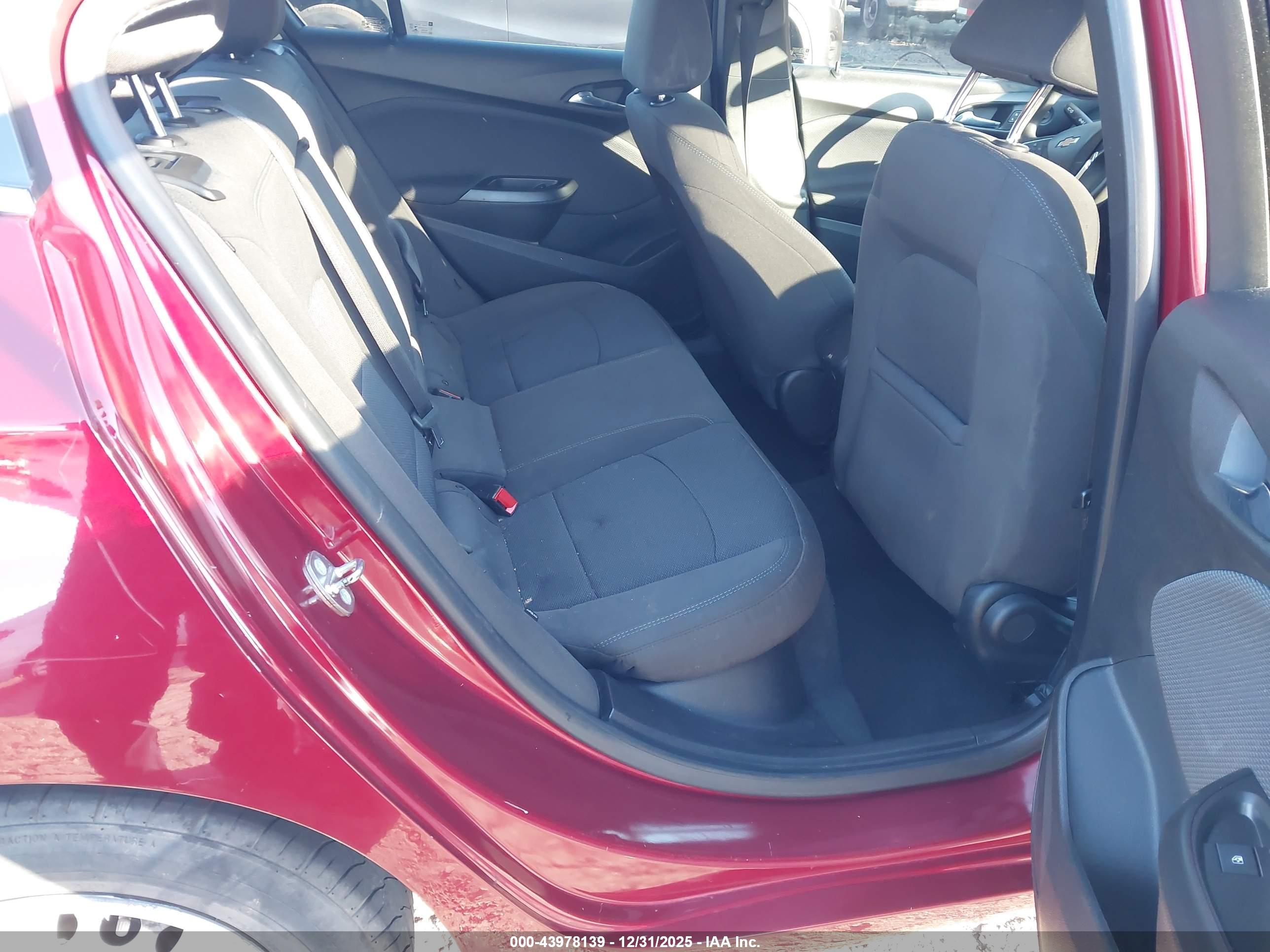CHEVROLET CRUZE image 8