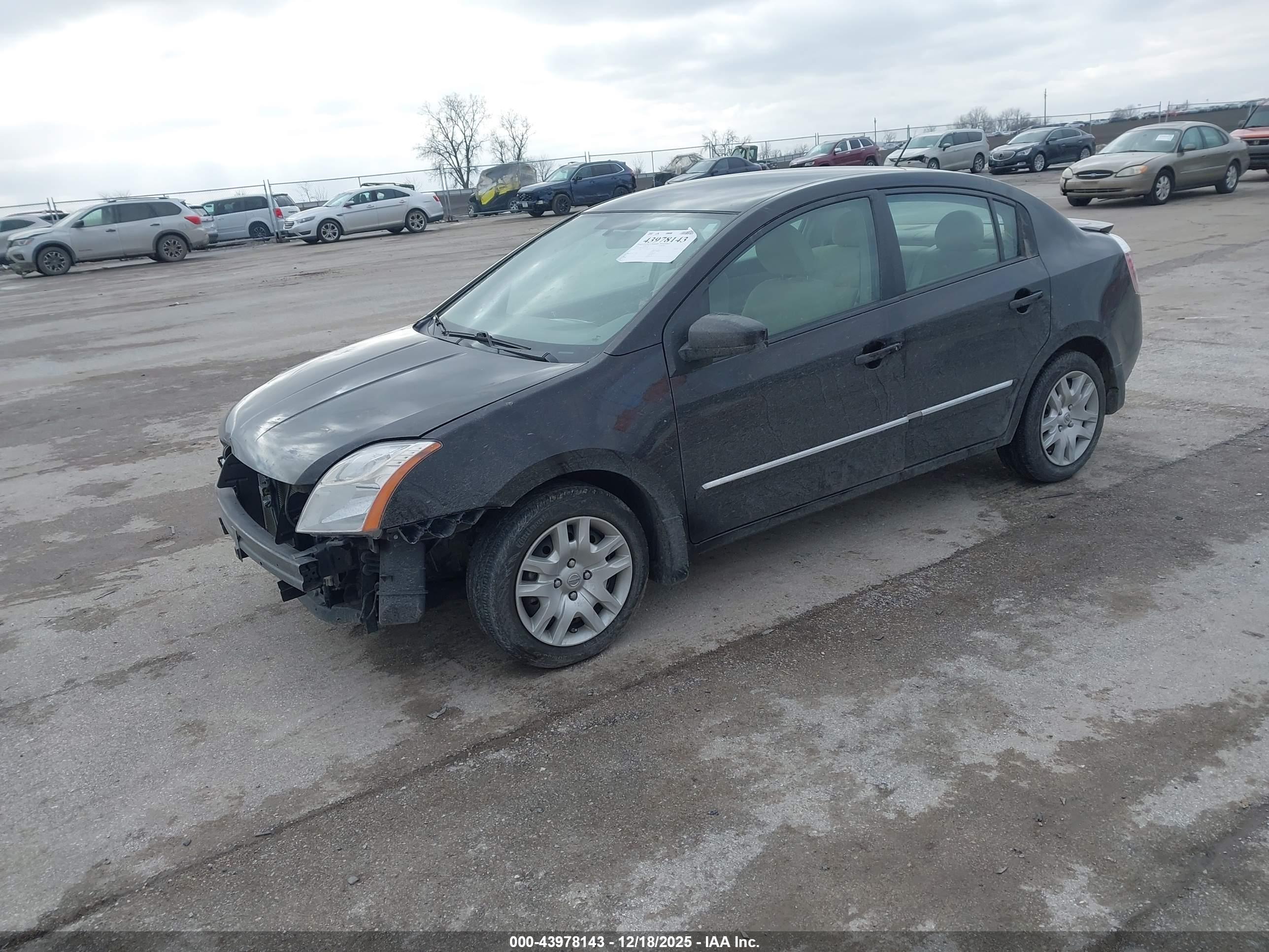 NISSAN SENTRA image 2