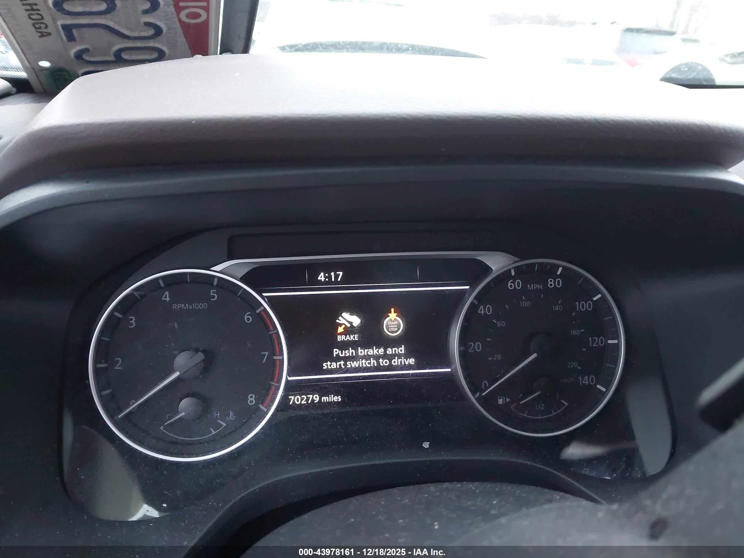 NISSAN ROGUE image 7