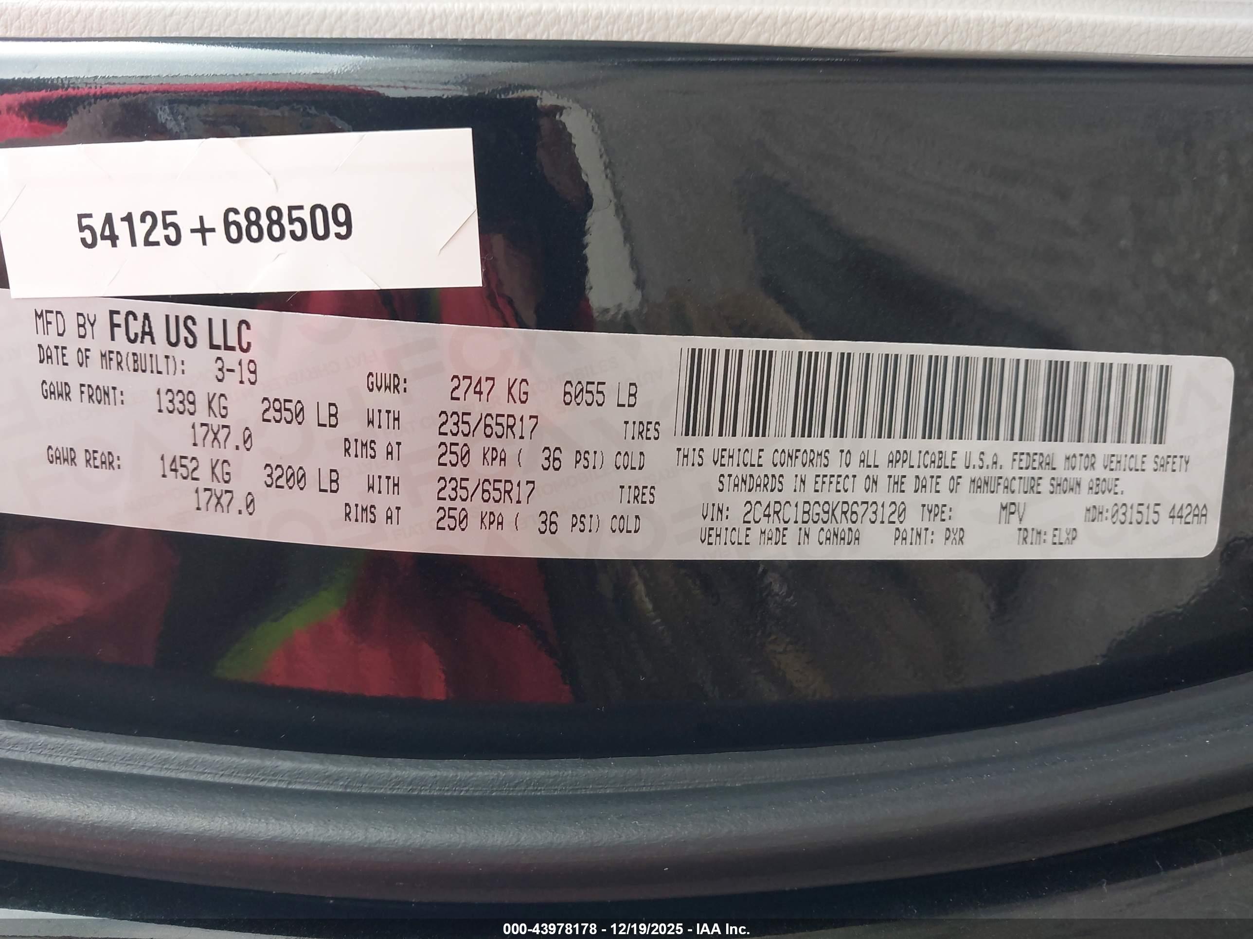 CHRYSLER PACIFICA image 9