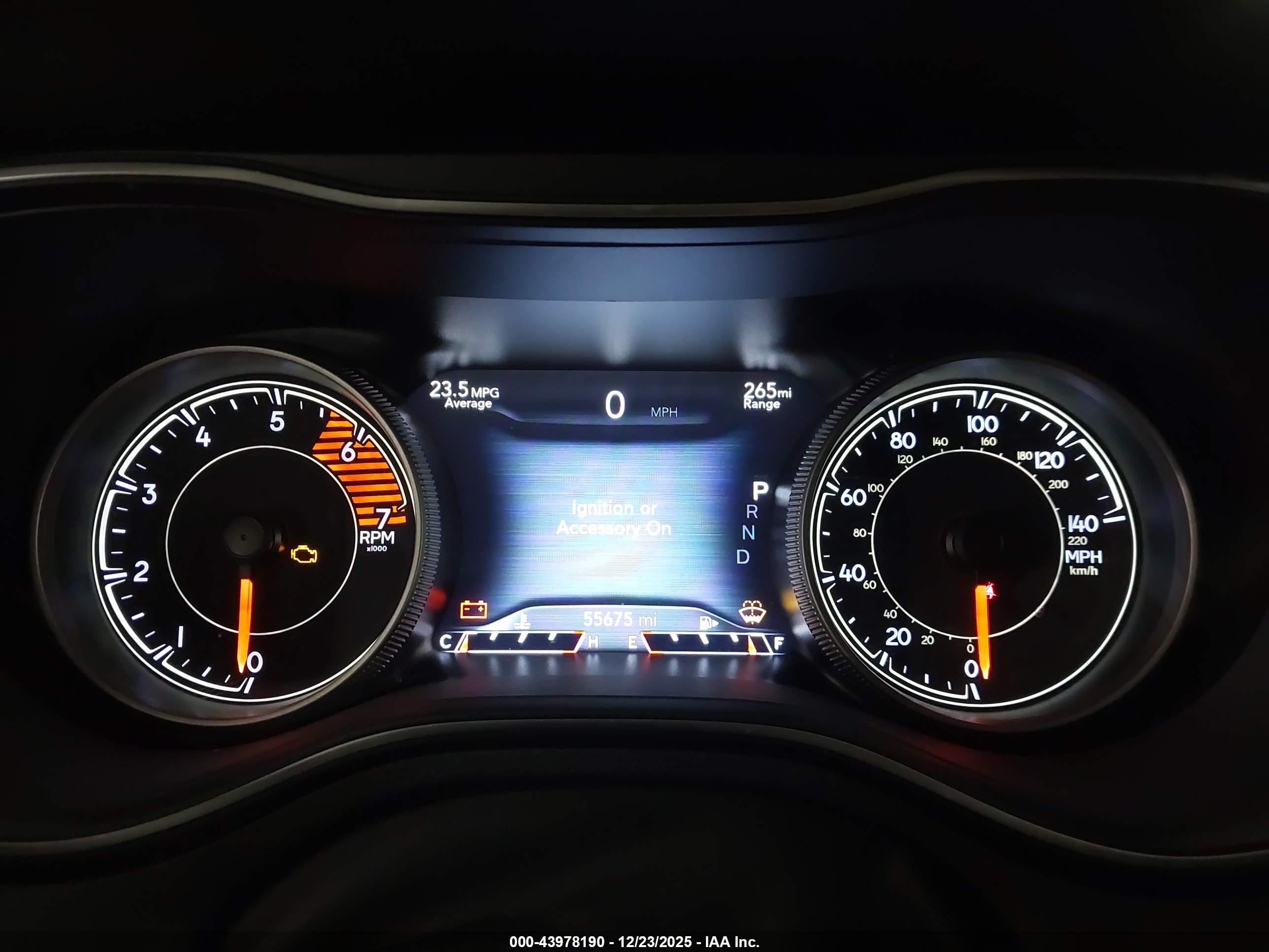 JEEP CHEROKEE image 7