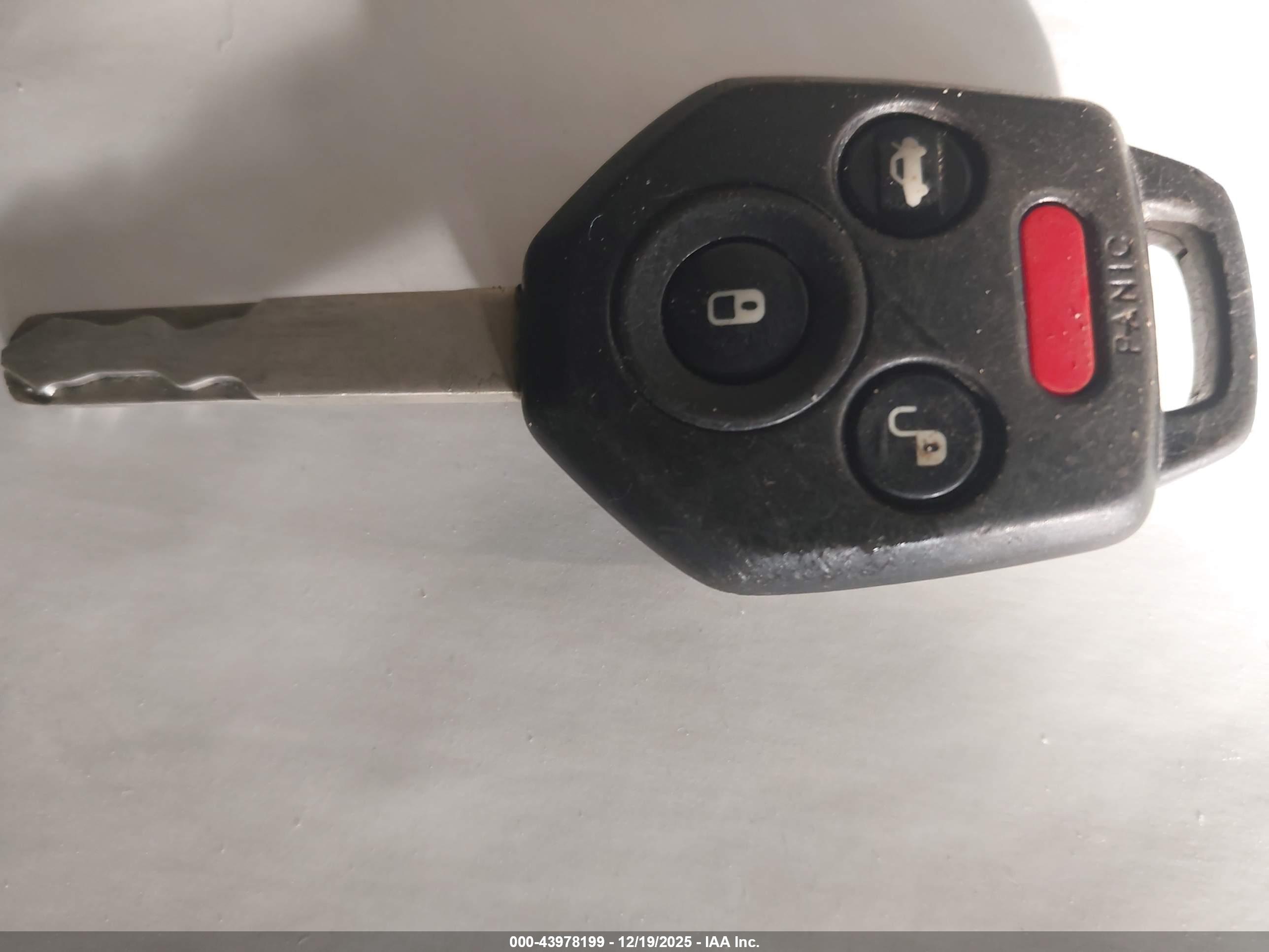 SUBARU OUTBACK image 11
