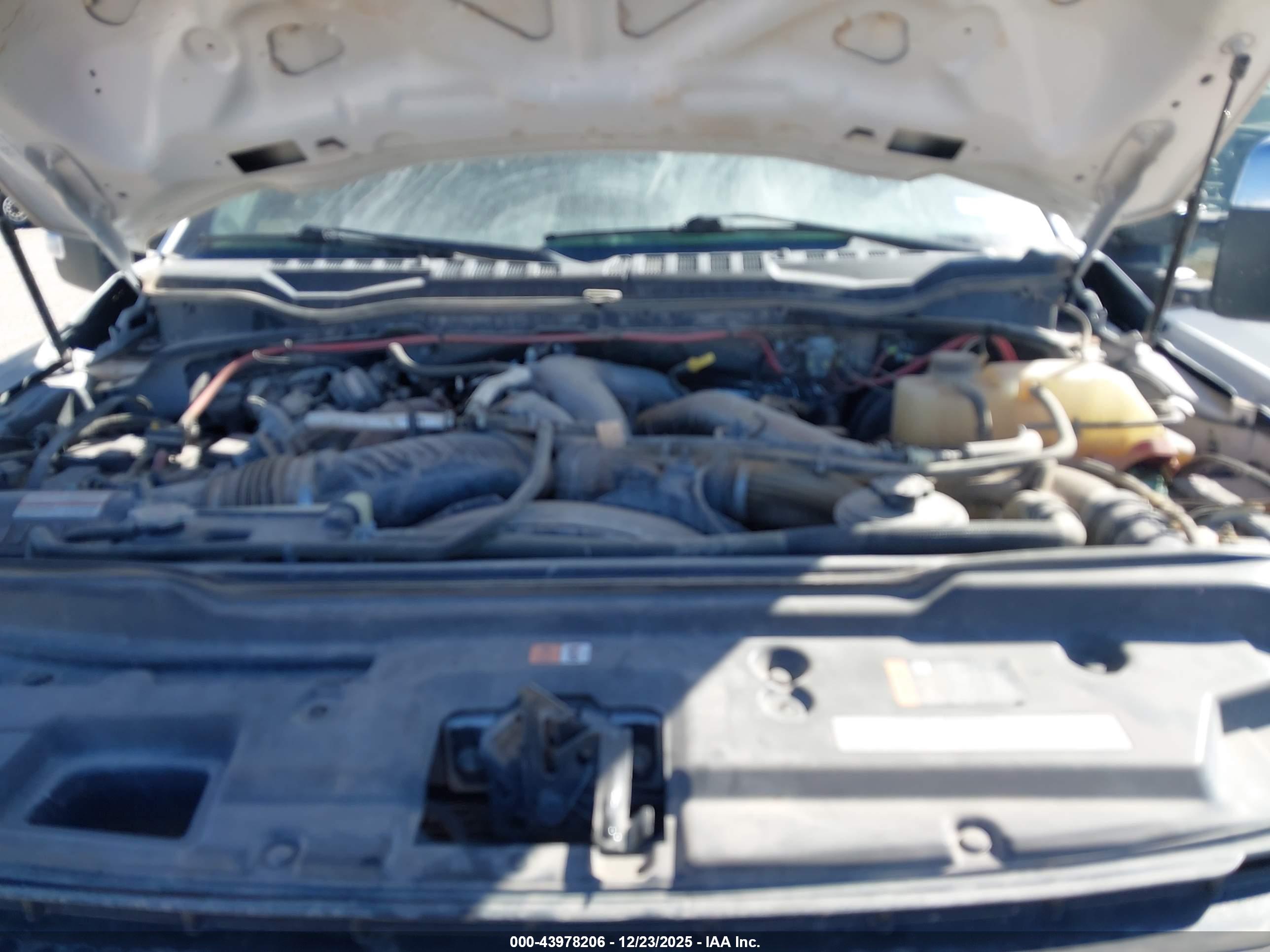 FORD F-250 image 10