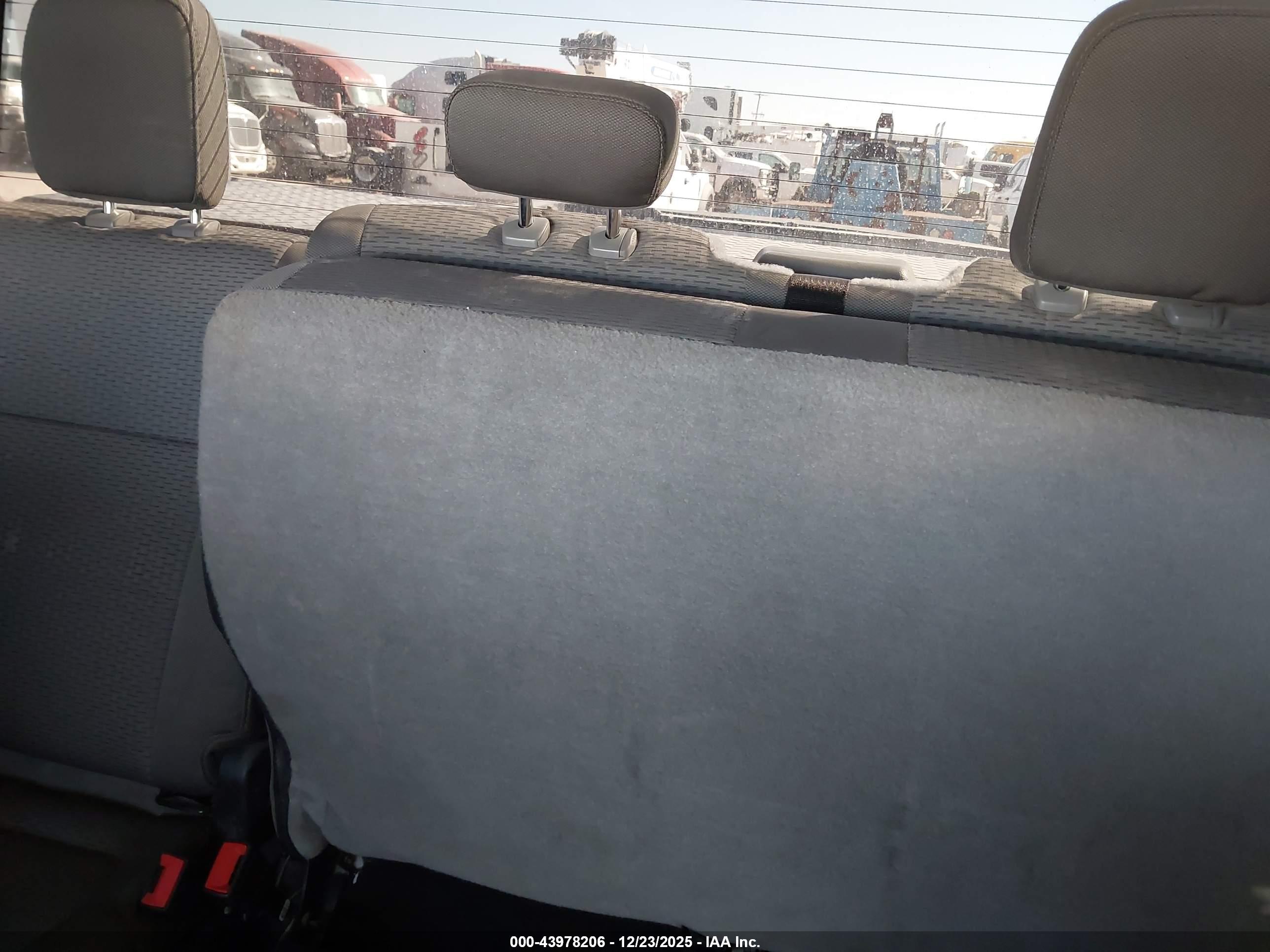 FORD F-250 image 7