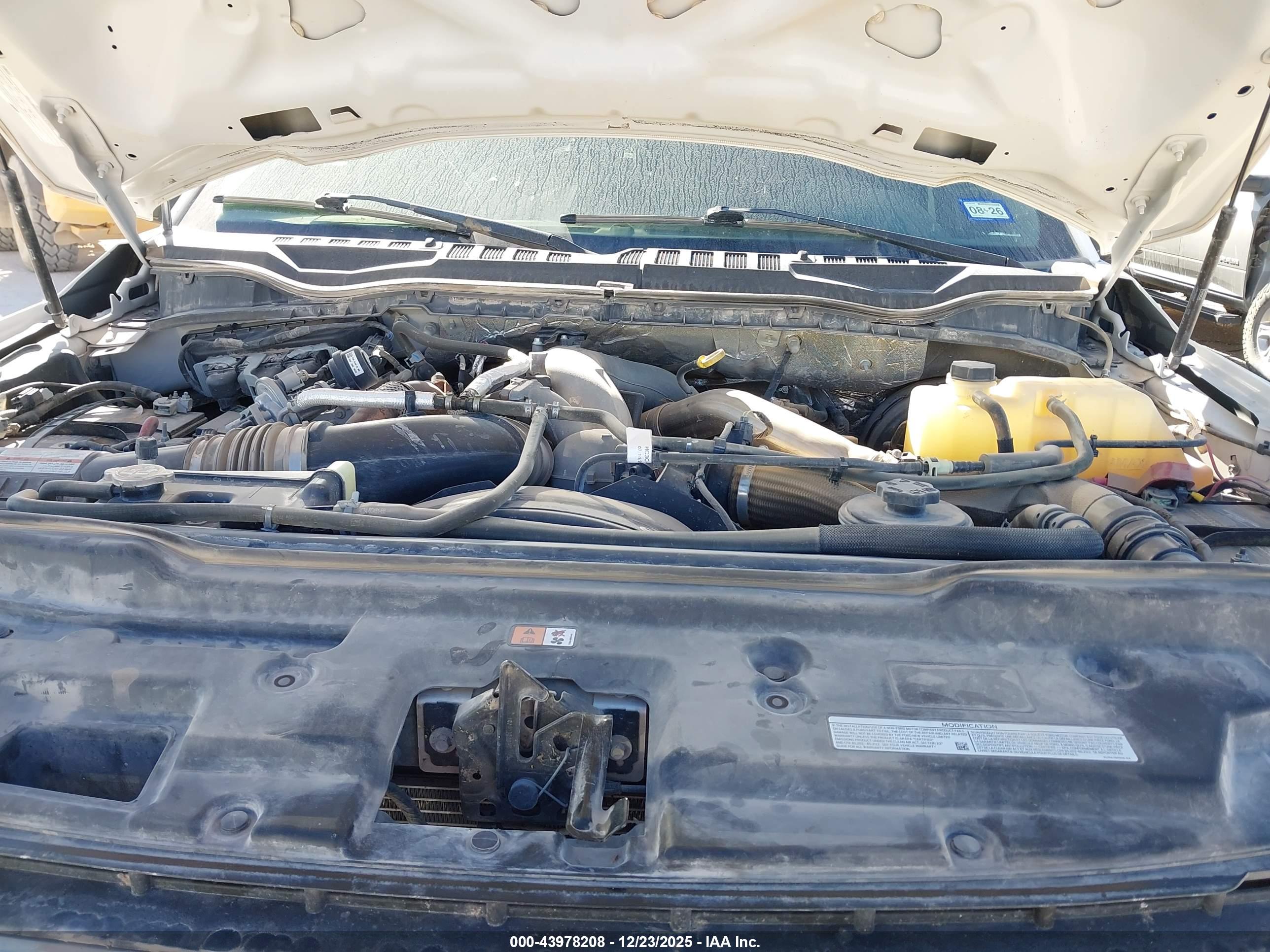 FORD F-250 image 10