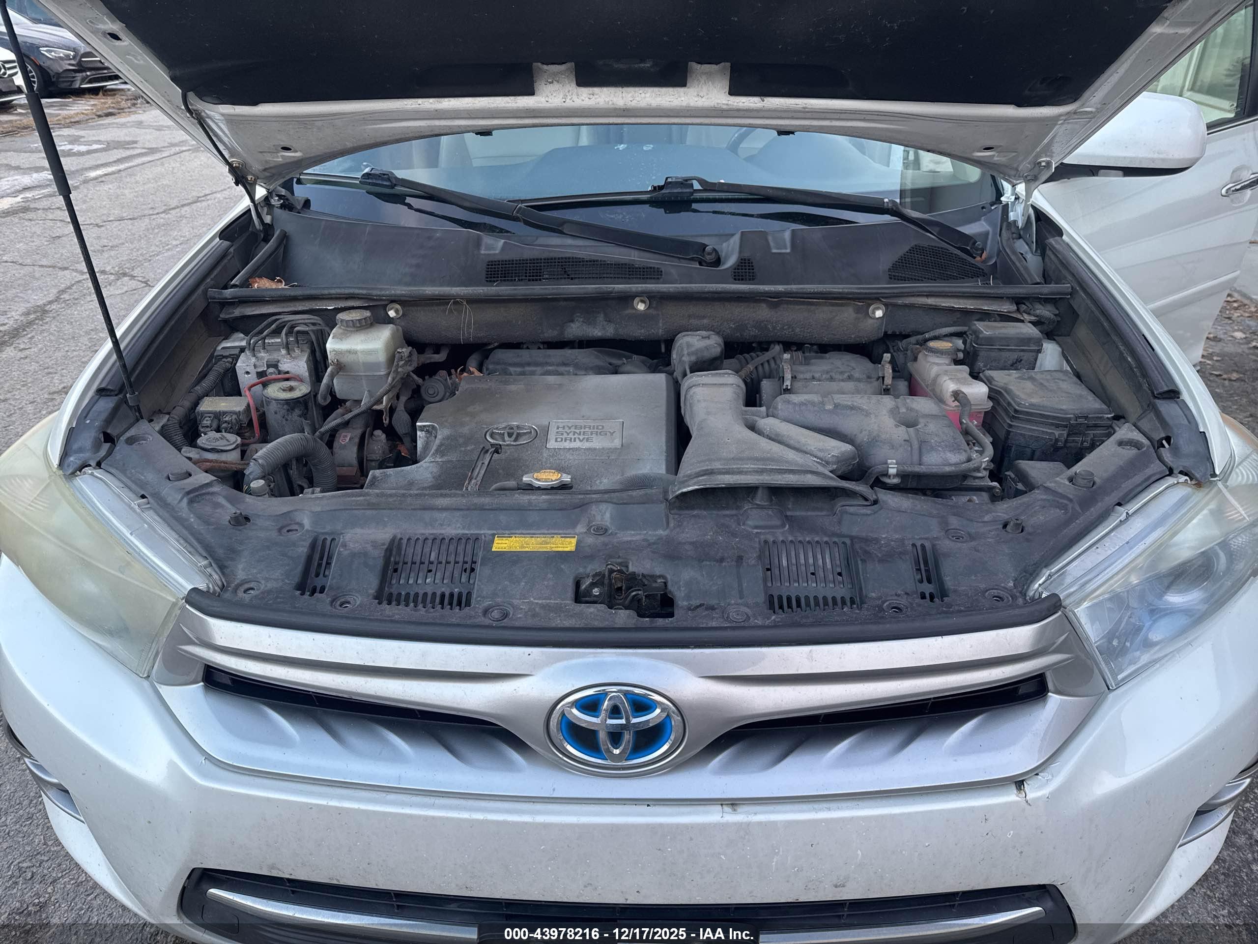 TOYOTA HIGHLANDER image 10