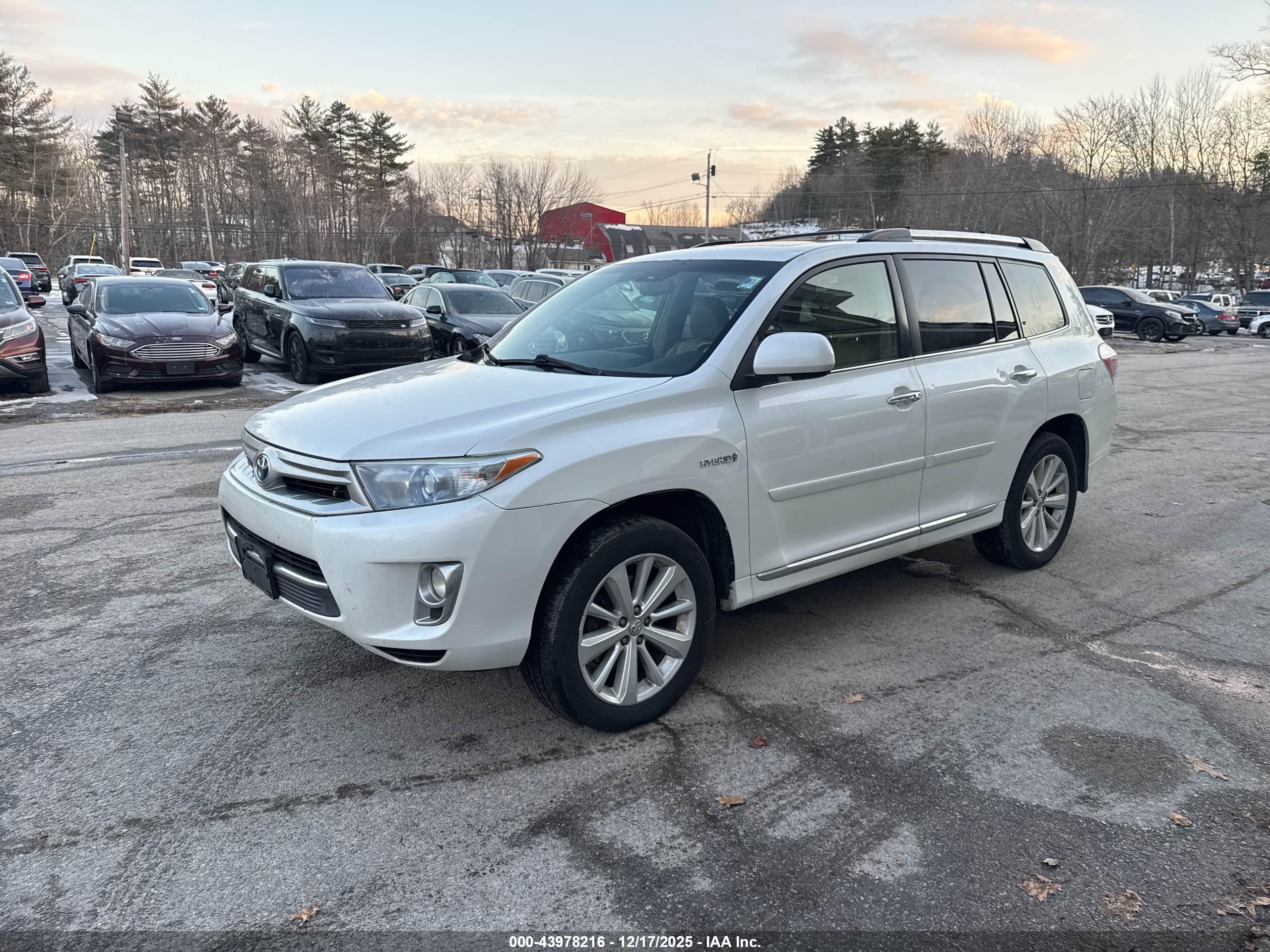 TOYOTA HIGHLANDER image 2