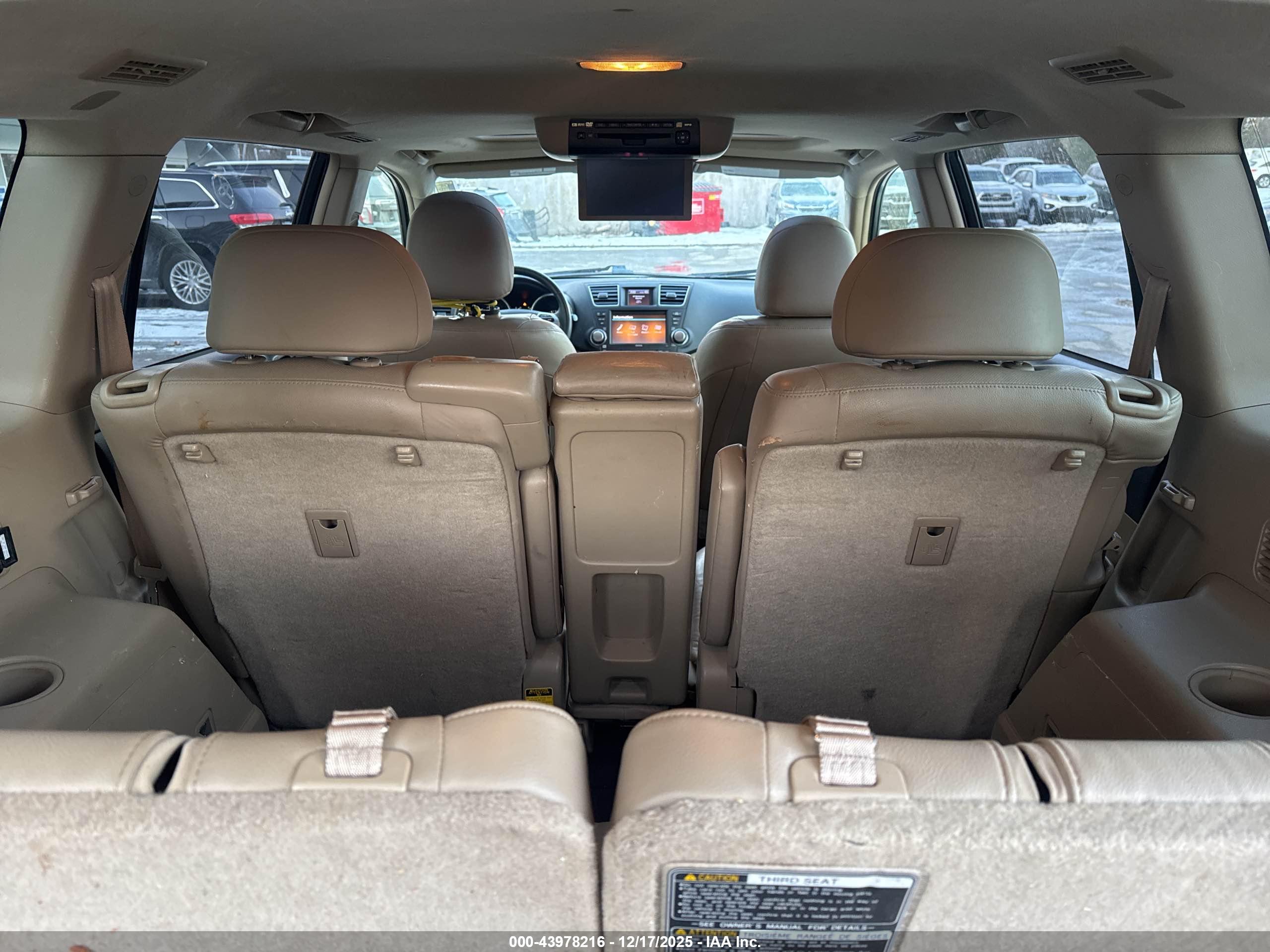 TOYOTA HIGHLANDER image 6