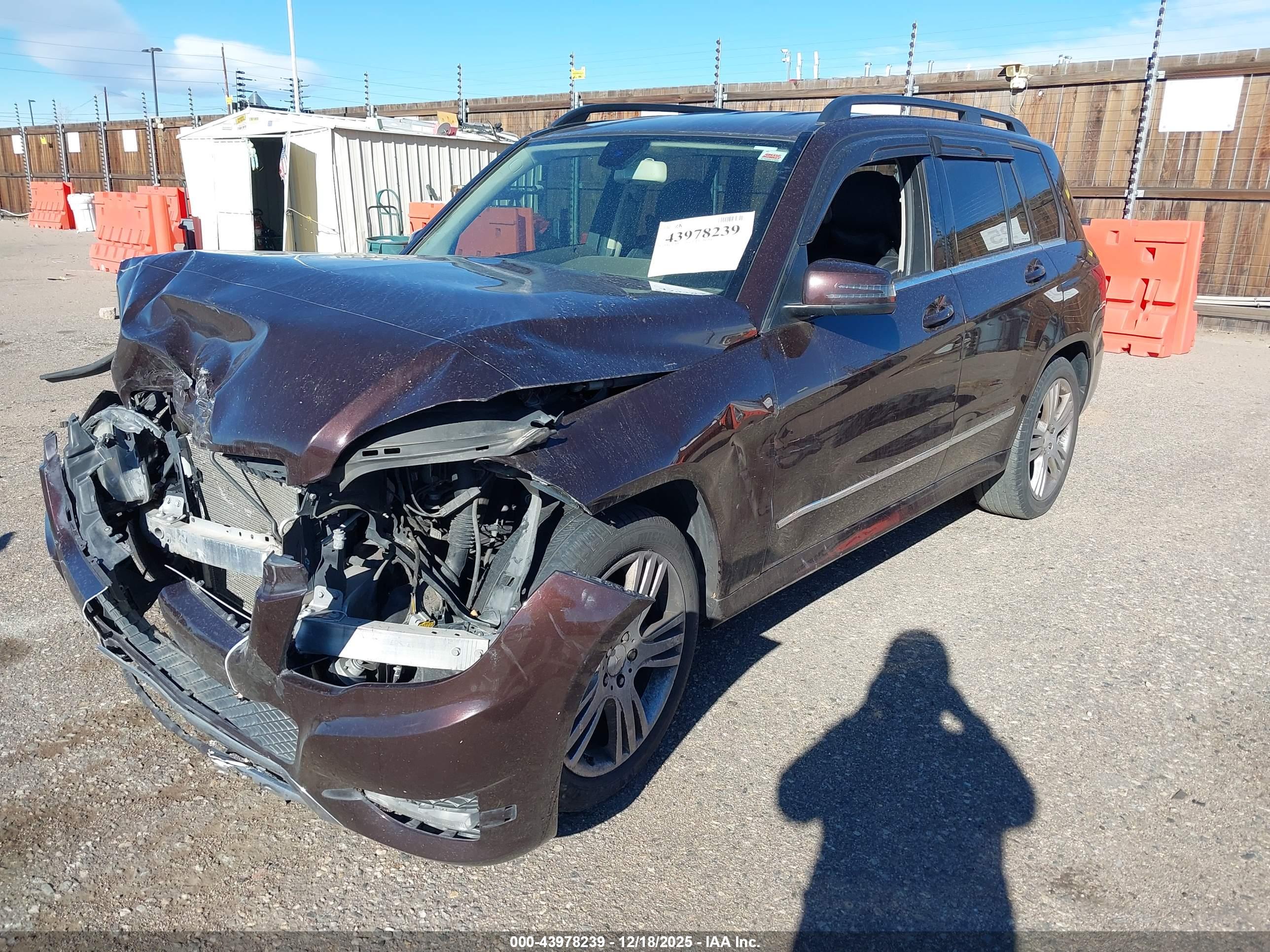 MERCEDES-BENZ GLK image 2