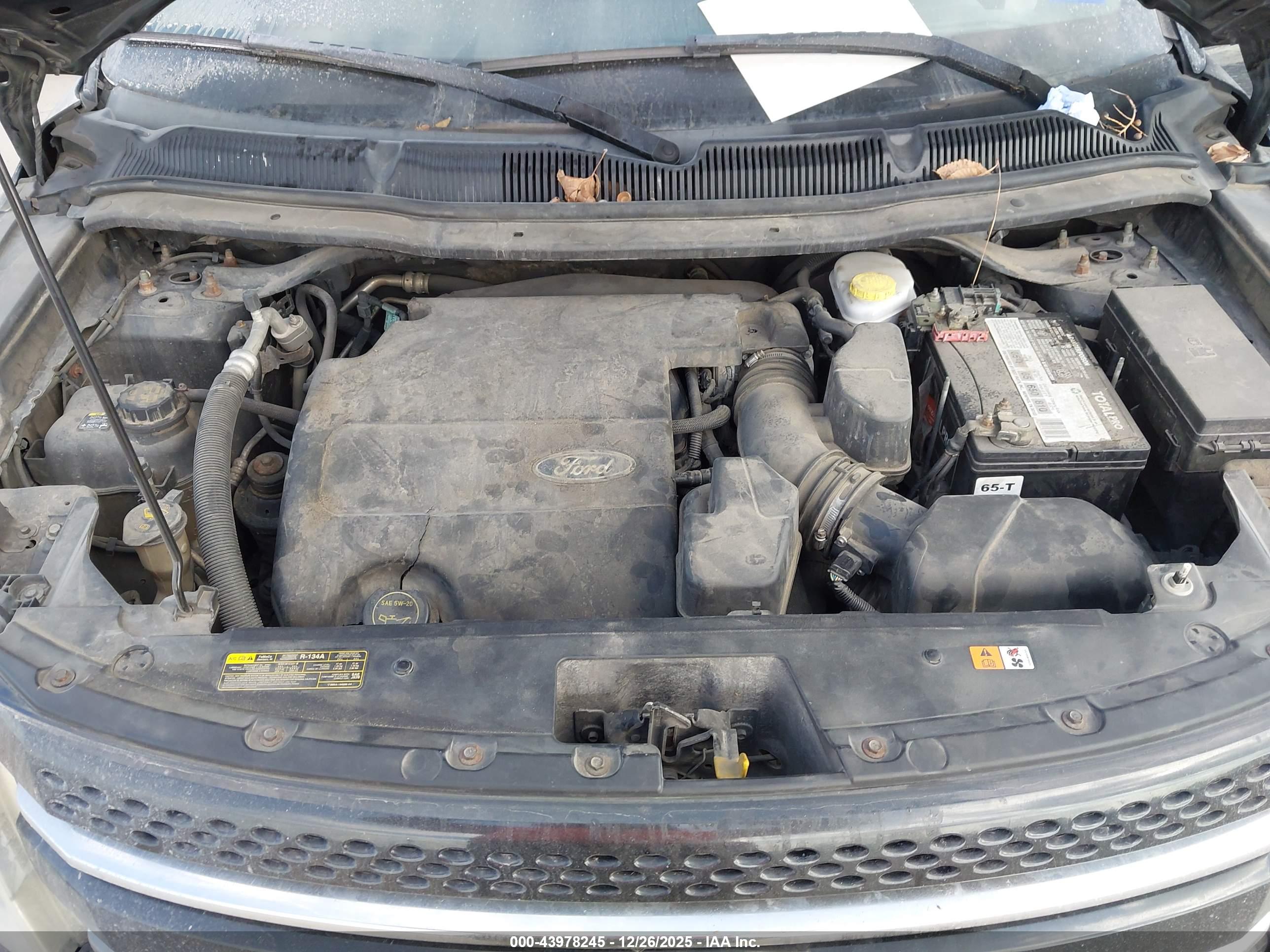 FORD EXPLORER image 10