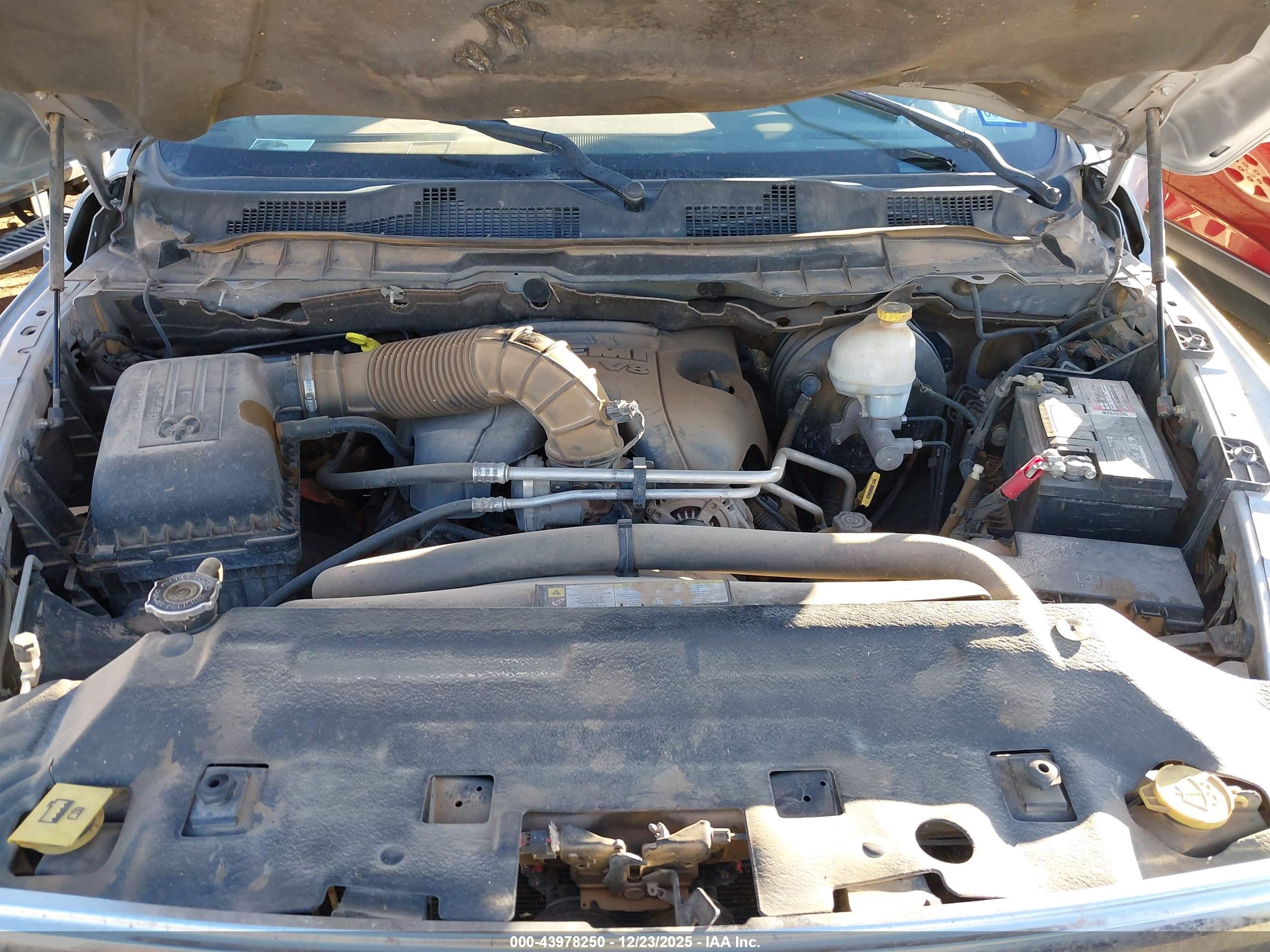 DODGE RAM image 10
