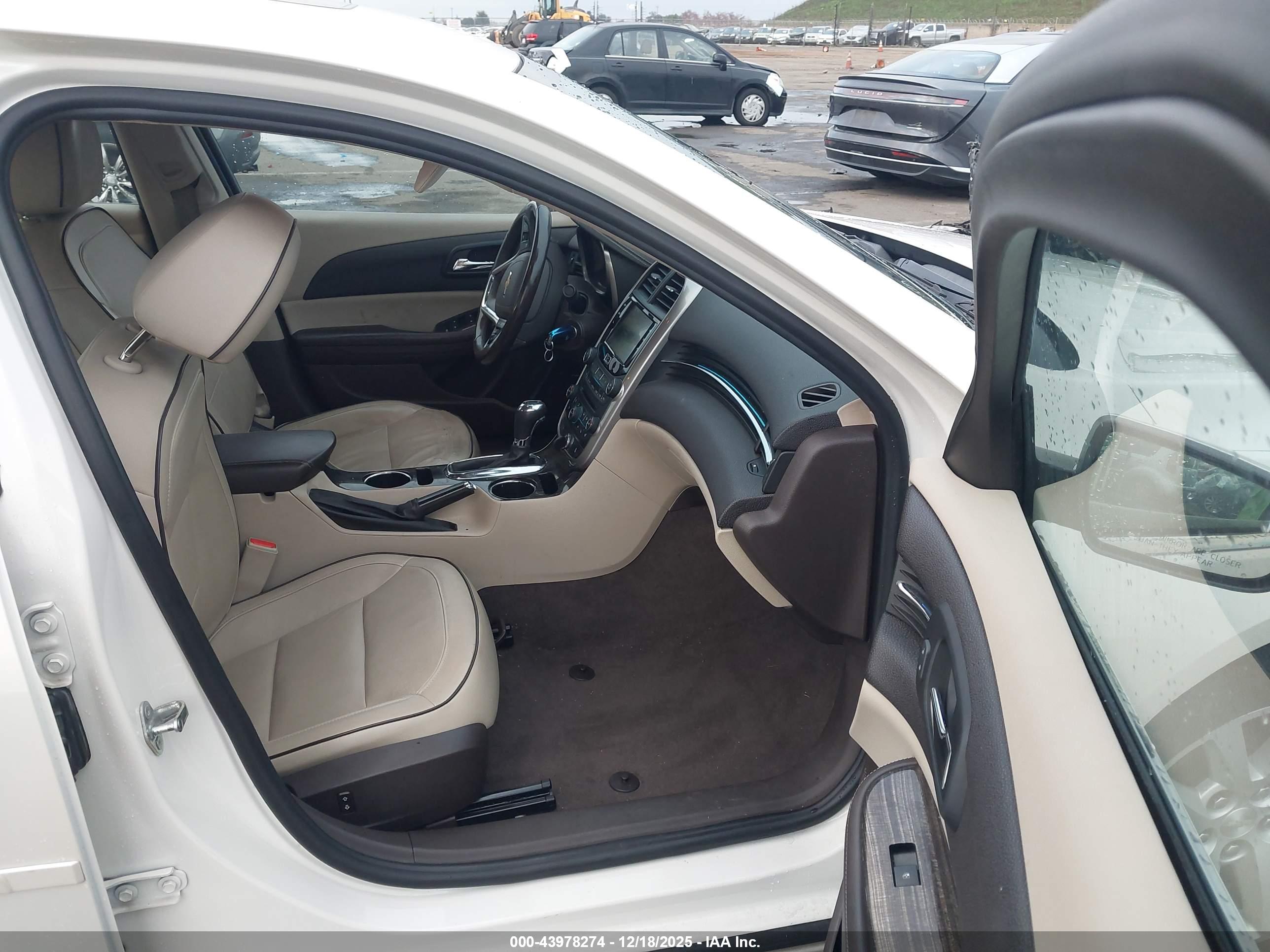 CHEVROLET MALIBU image 5