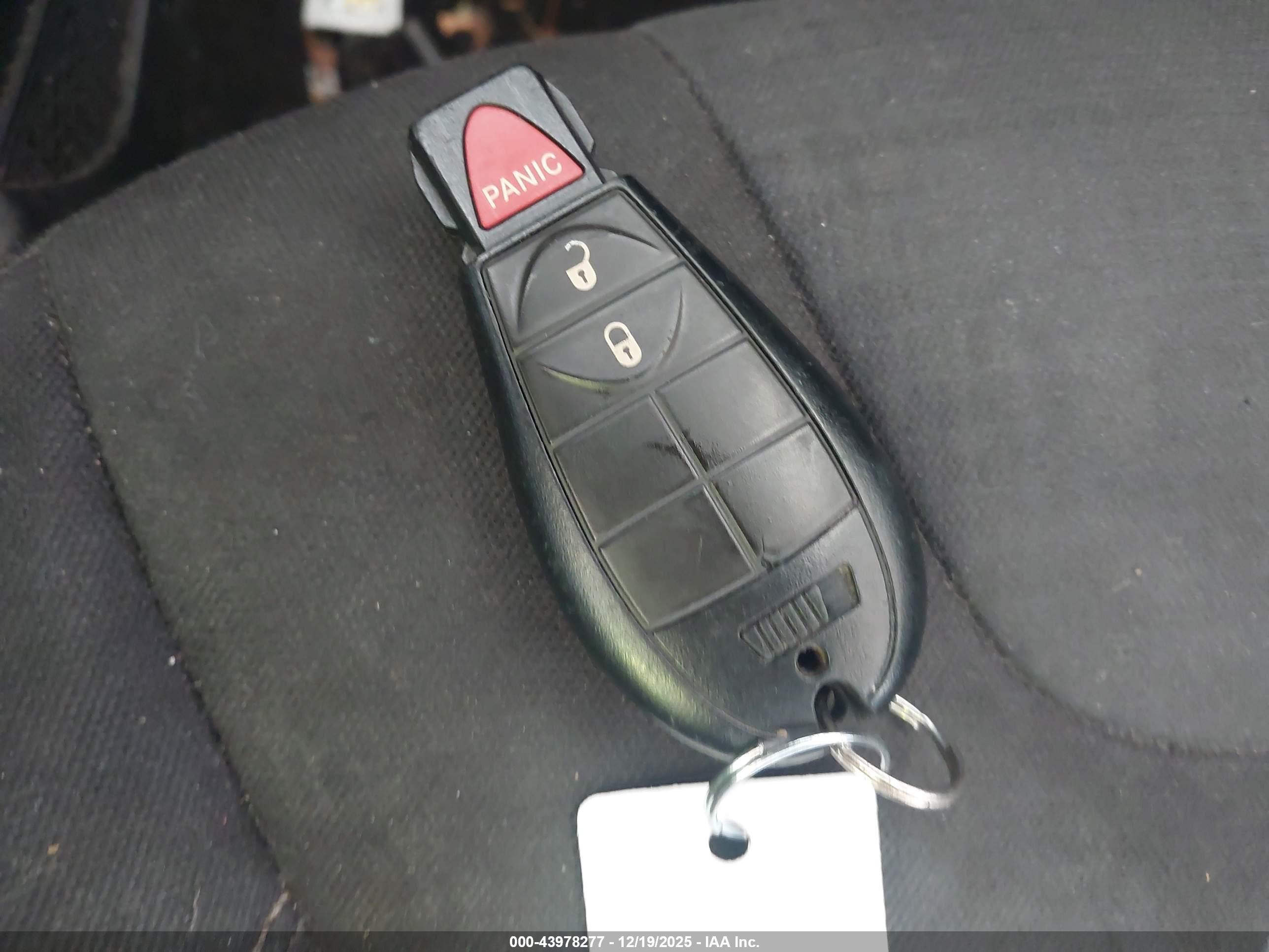 JEEP CHEROKEE image 11