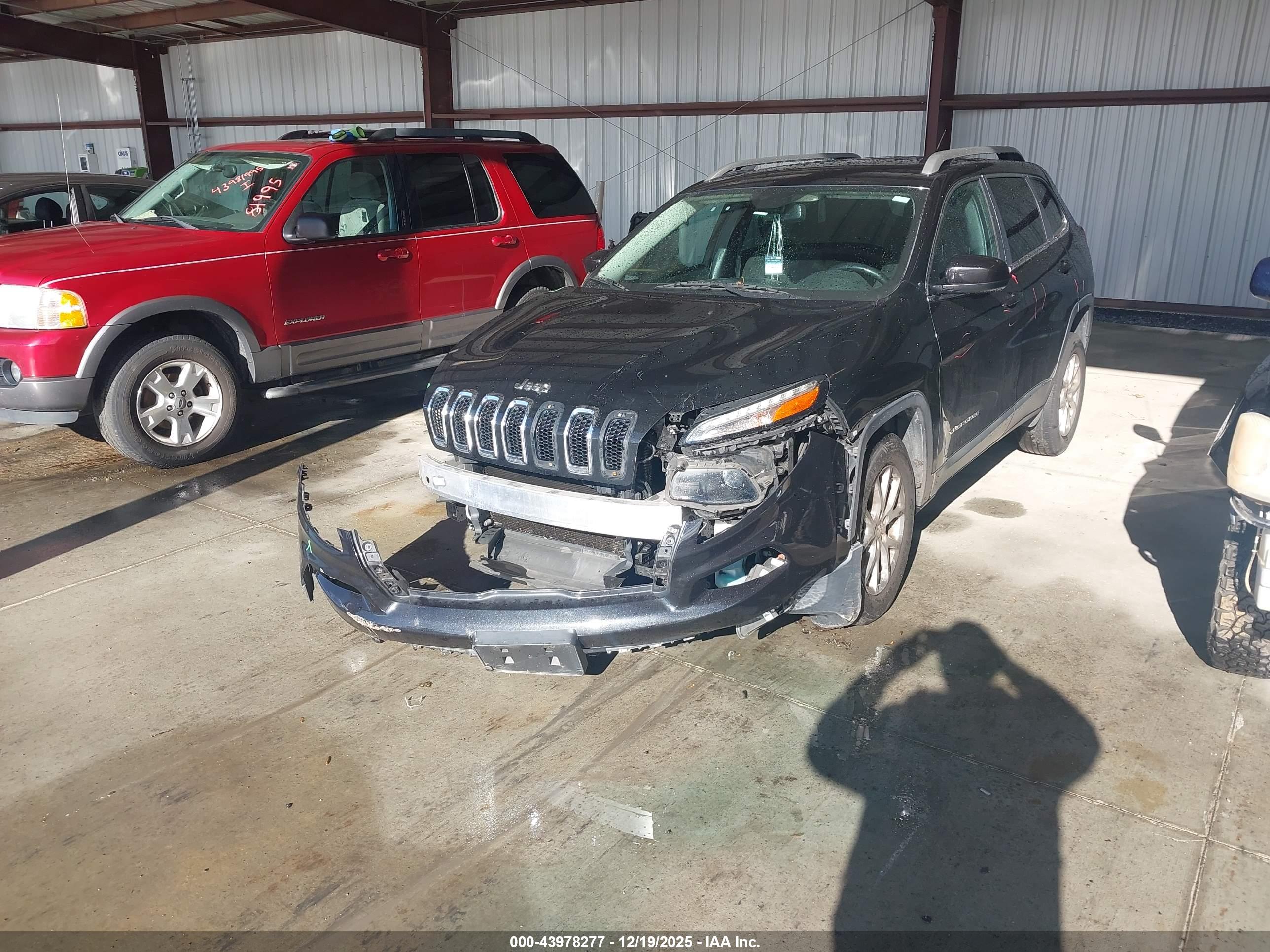 JEEP CHEROKEE image 2