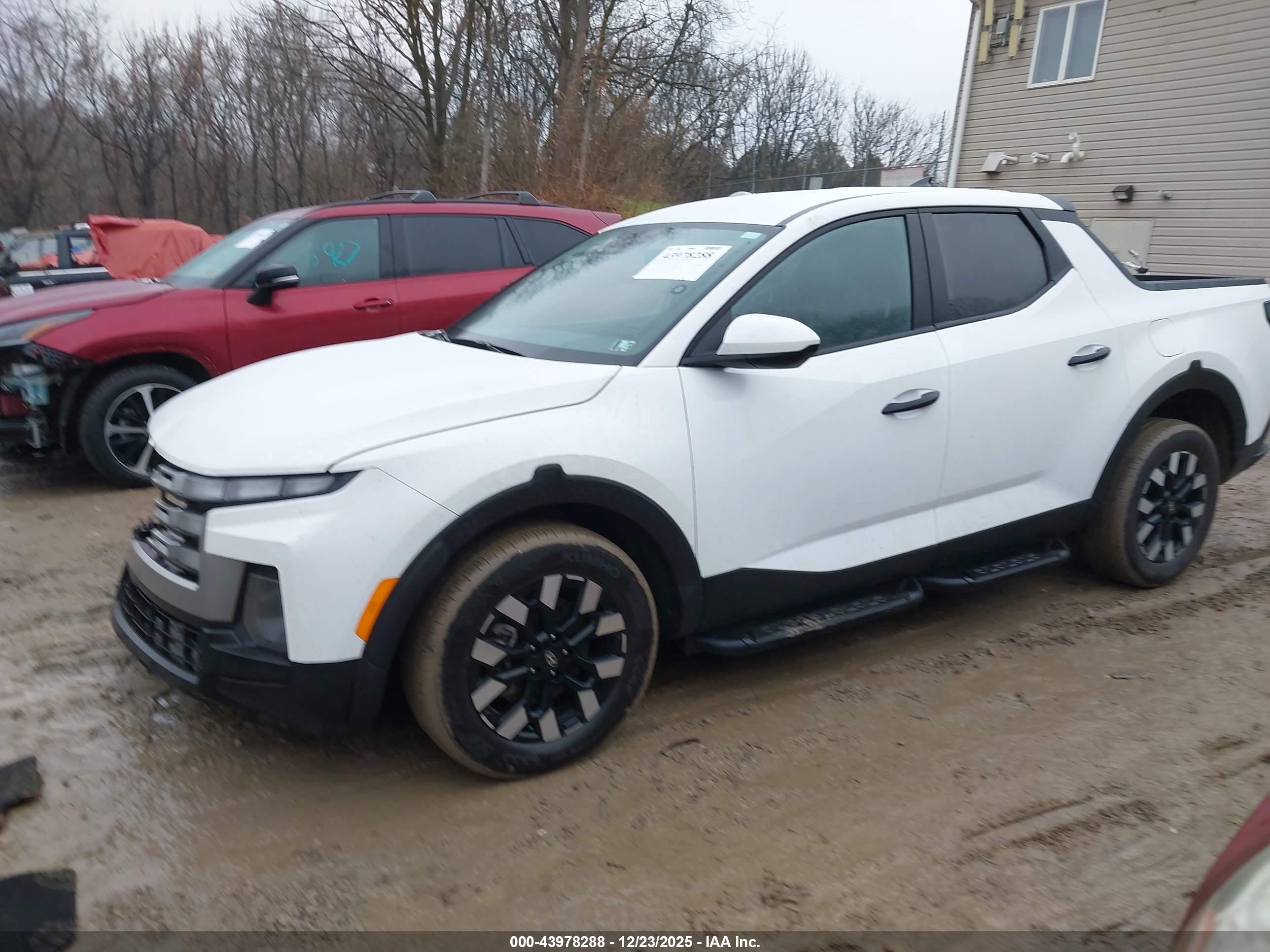 HYUNDAI SANTA image 2