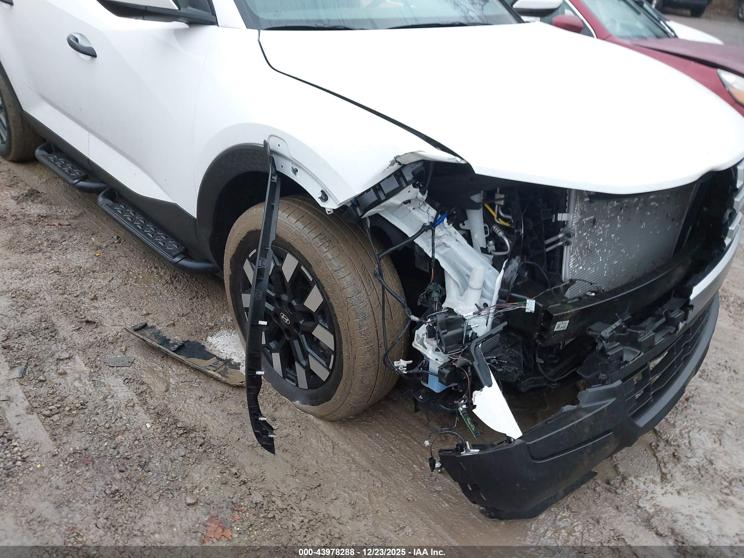 HYUNDAI SANTA image 6