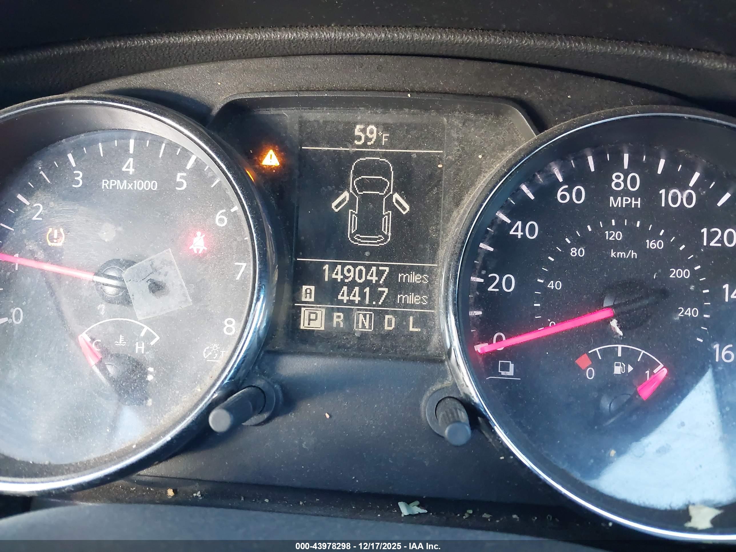 NISSAN ROGUE image 7