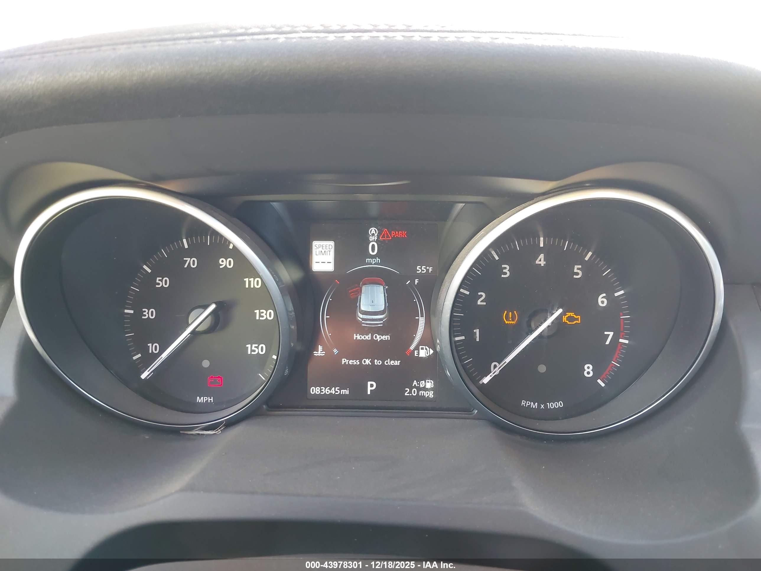 LAND ROVER image 7