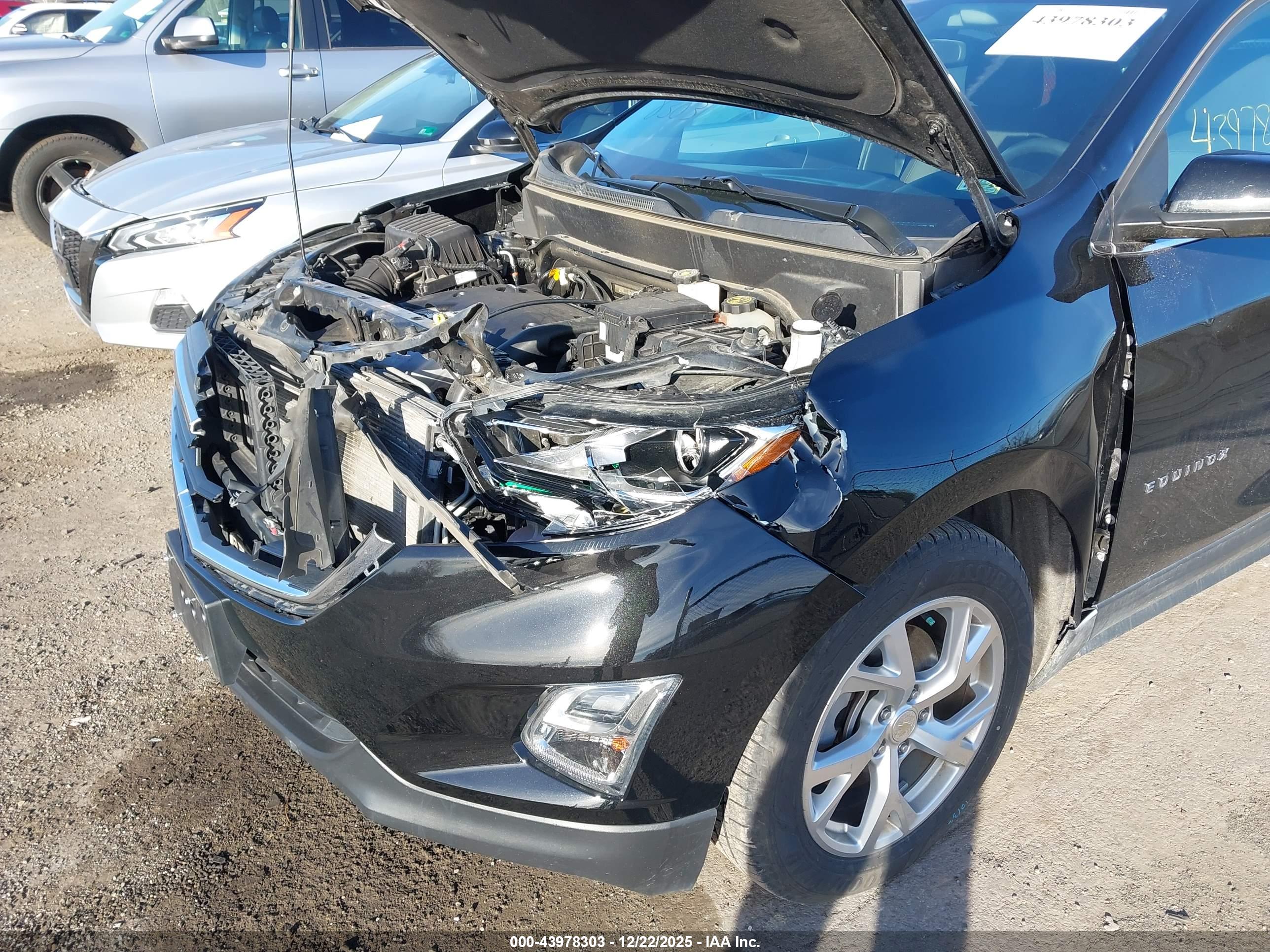 CHEVROLET EQUINOX image 6
