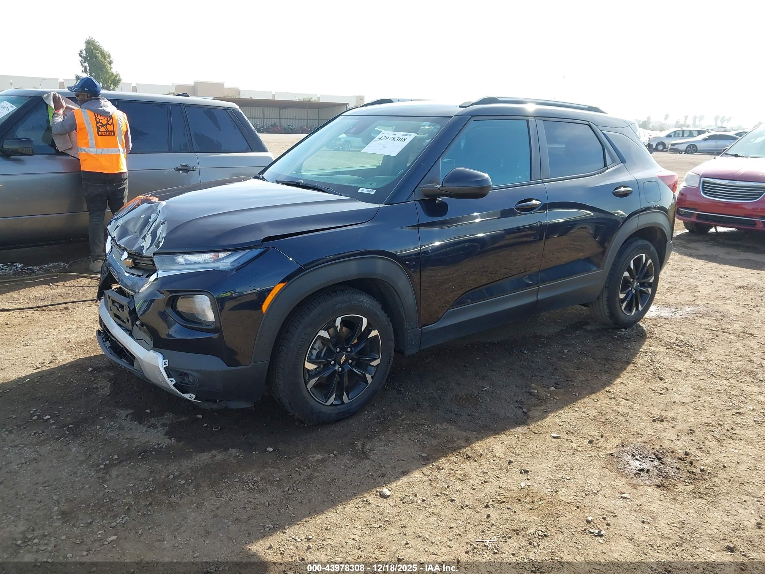 CHEVROLET TRAILBLAZER image 2