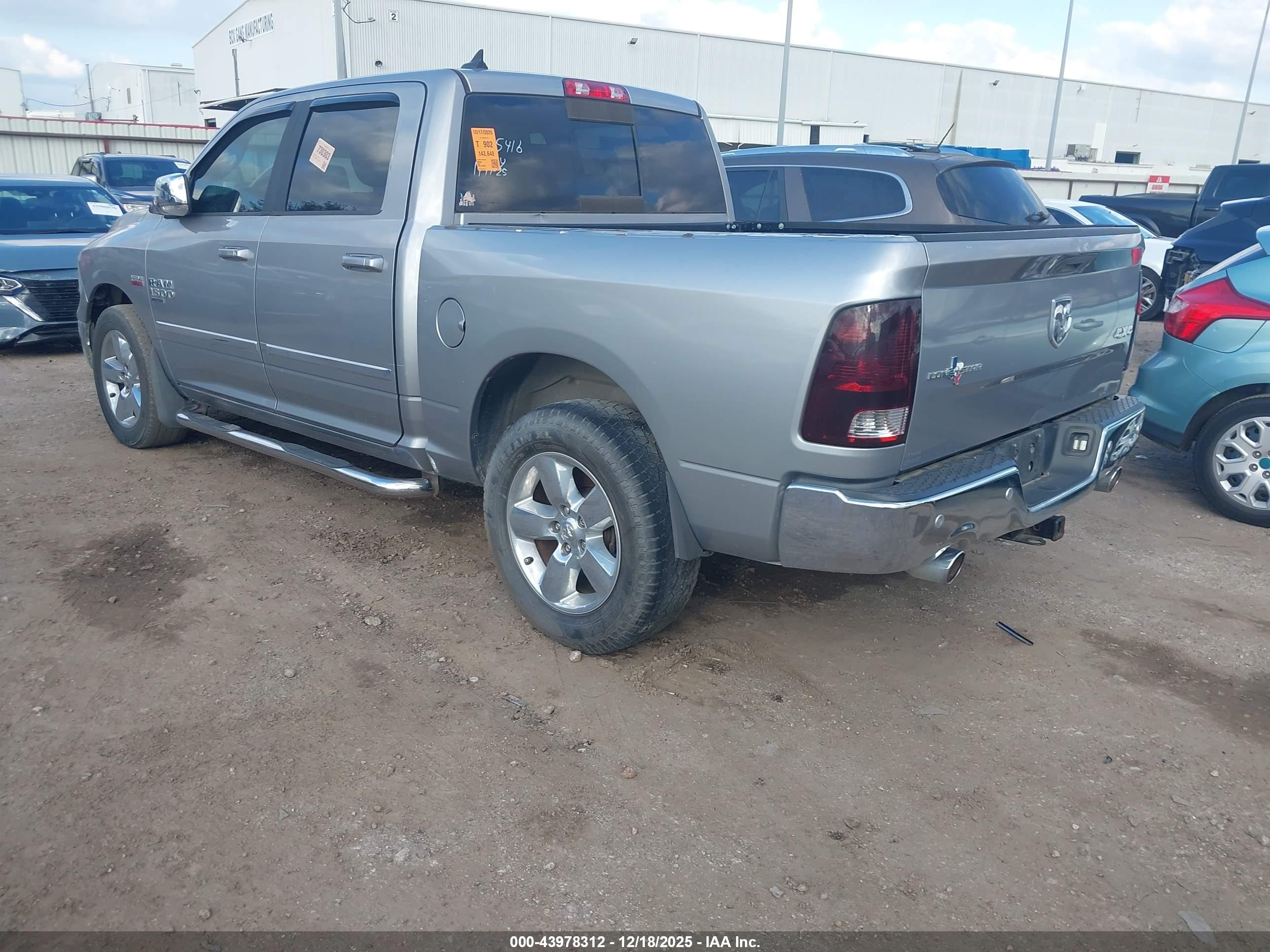 RAM 1500 image 3