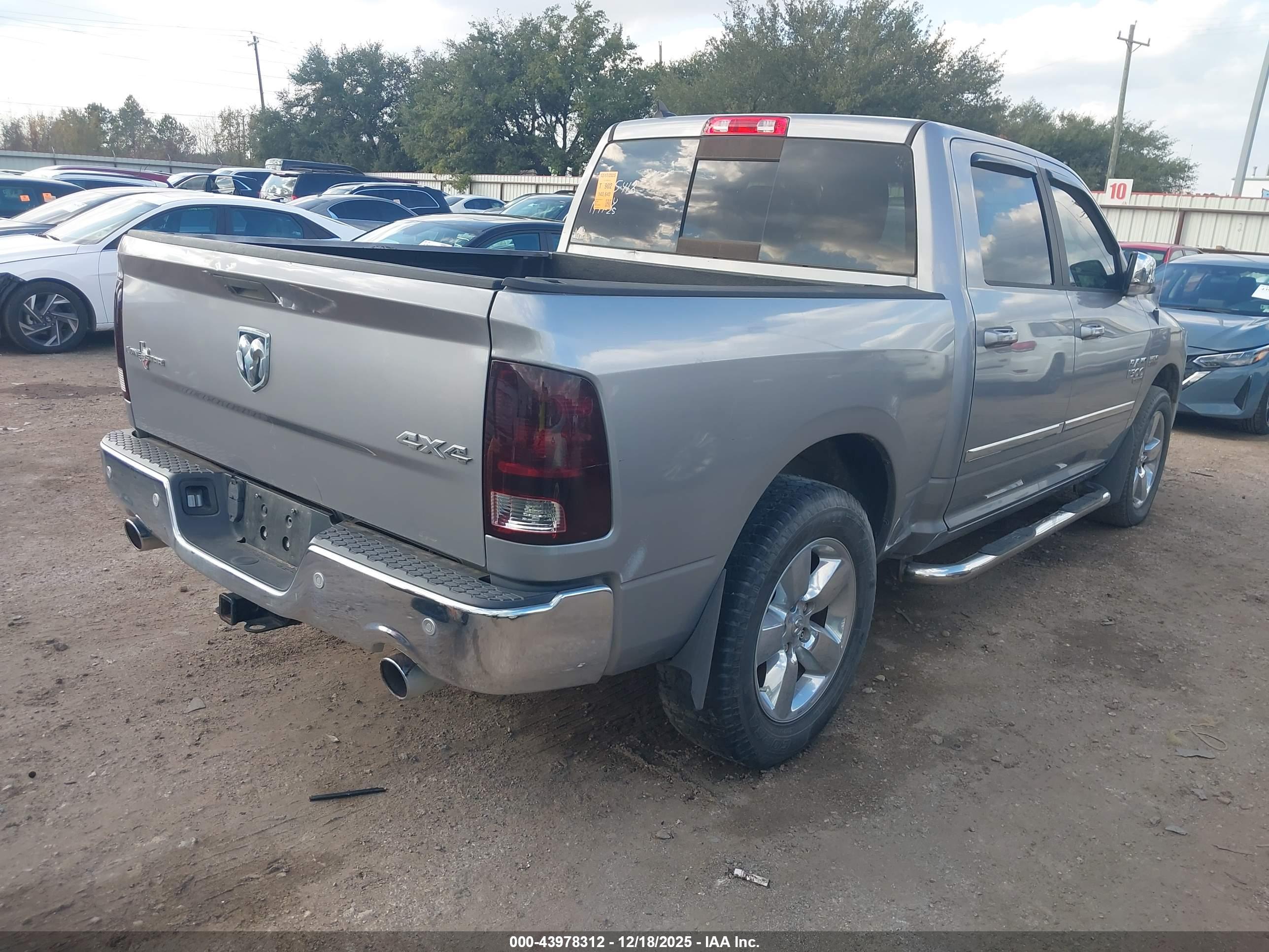 RAM 1500 image 4