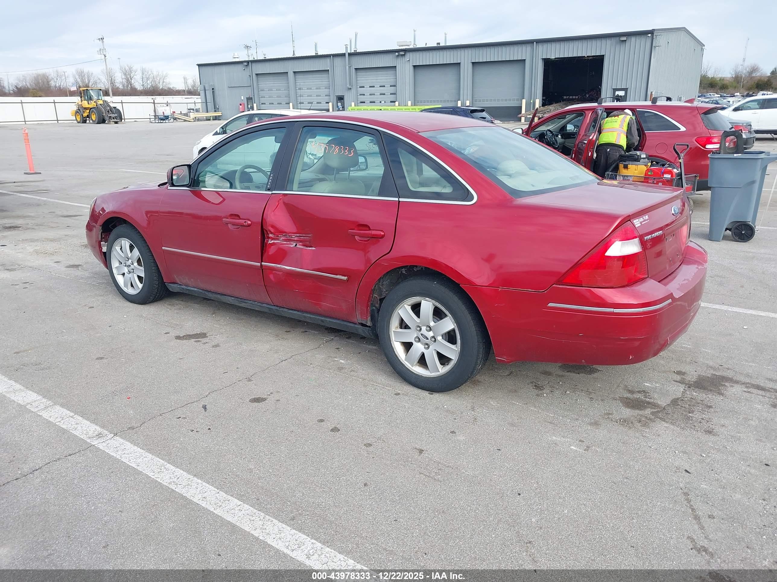 FORD FIVE image 3