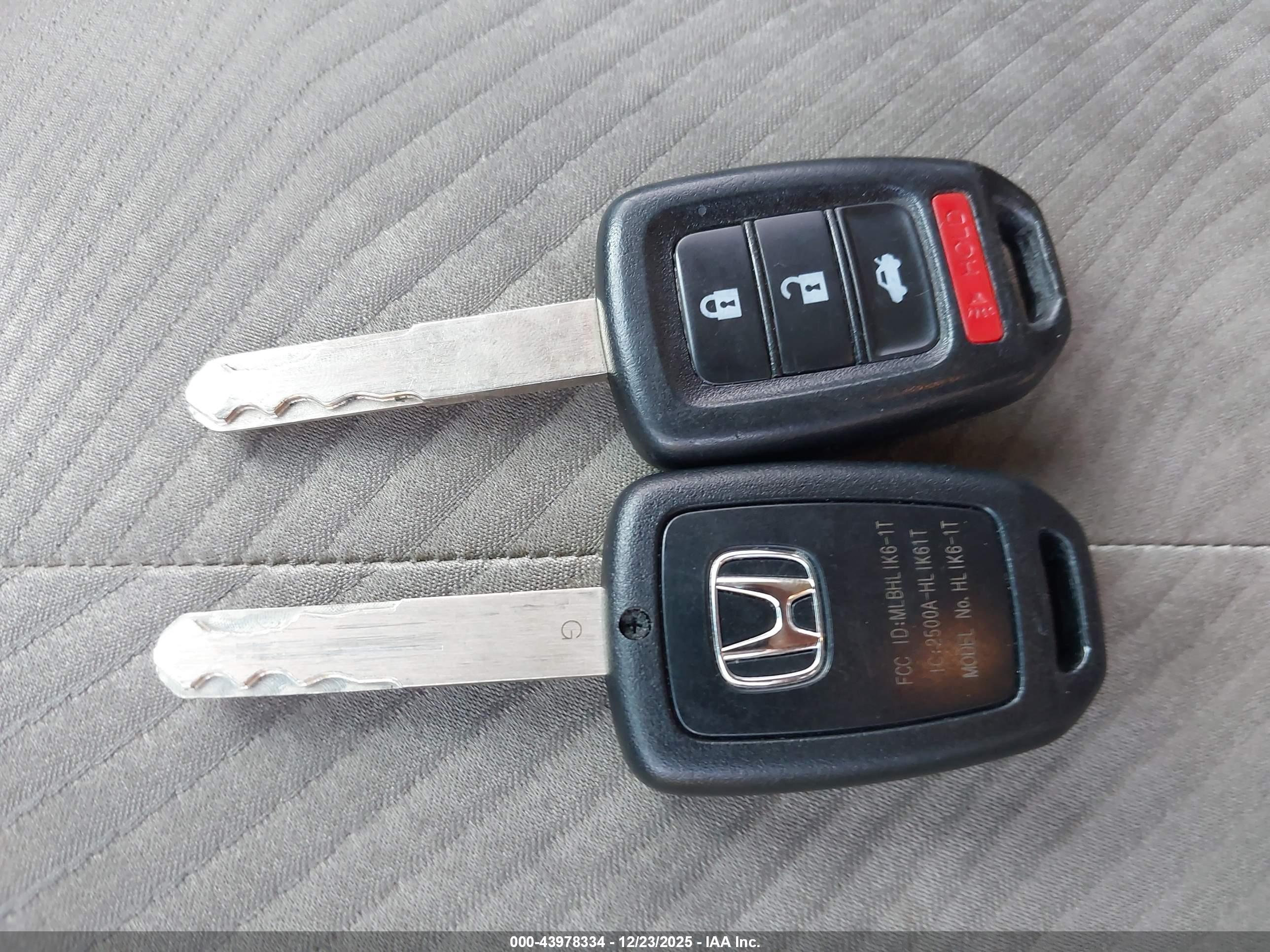 HONDA ACCORD image 11