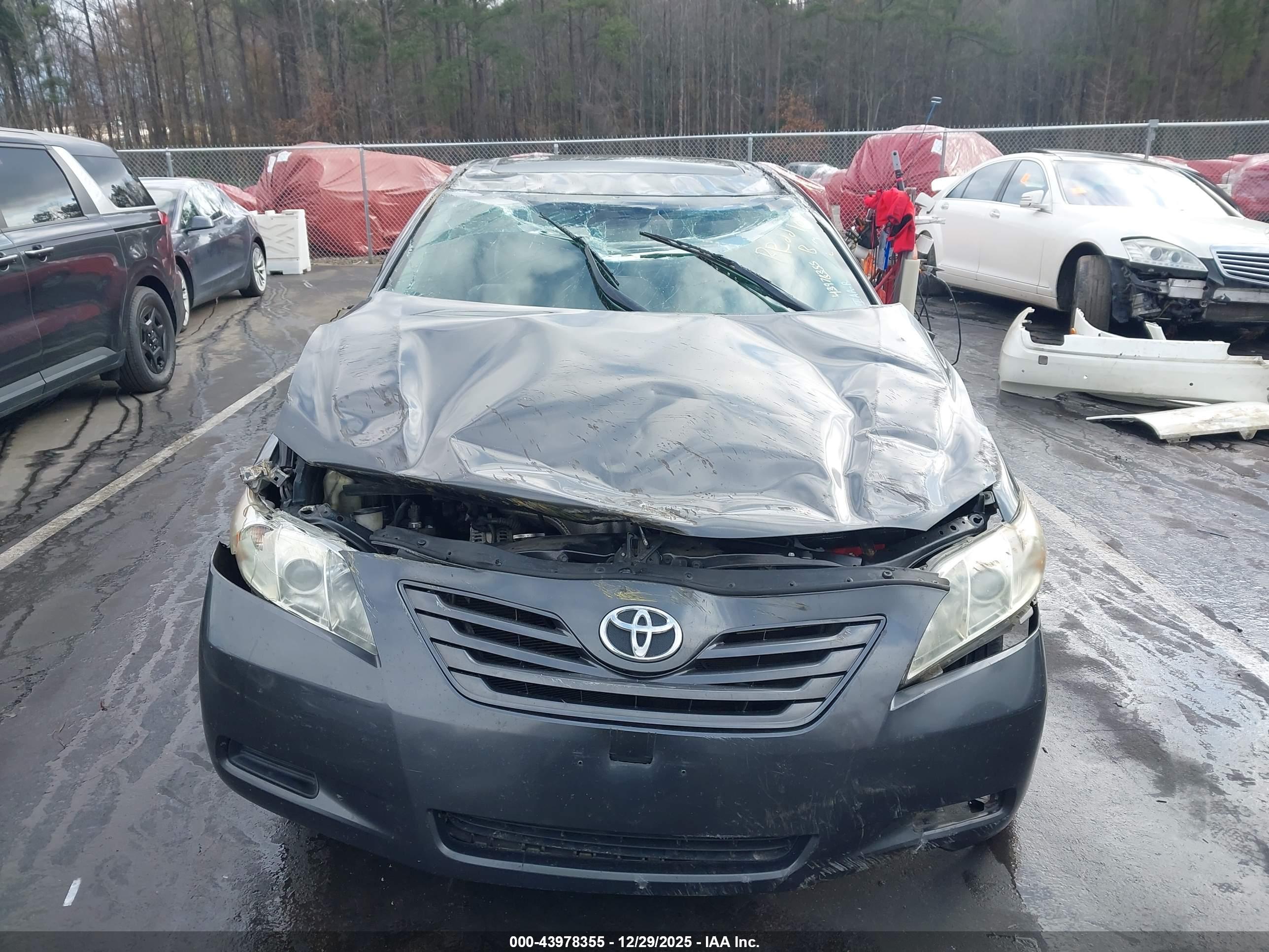 TOYOTA CAMRY image 6