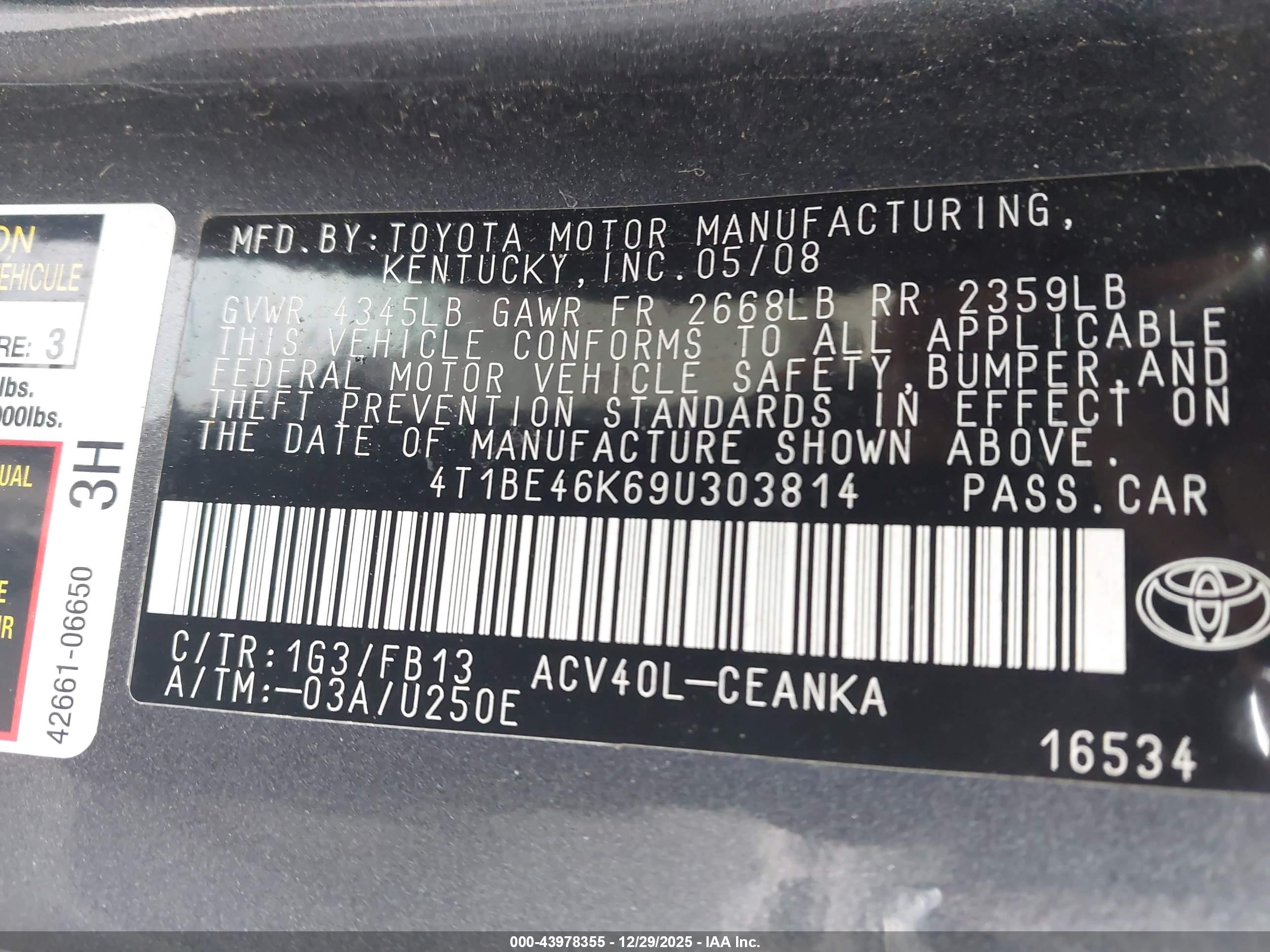 TOYOTA CAMRY image 9