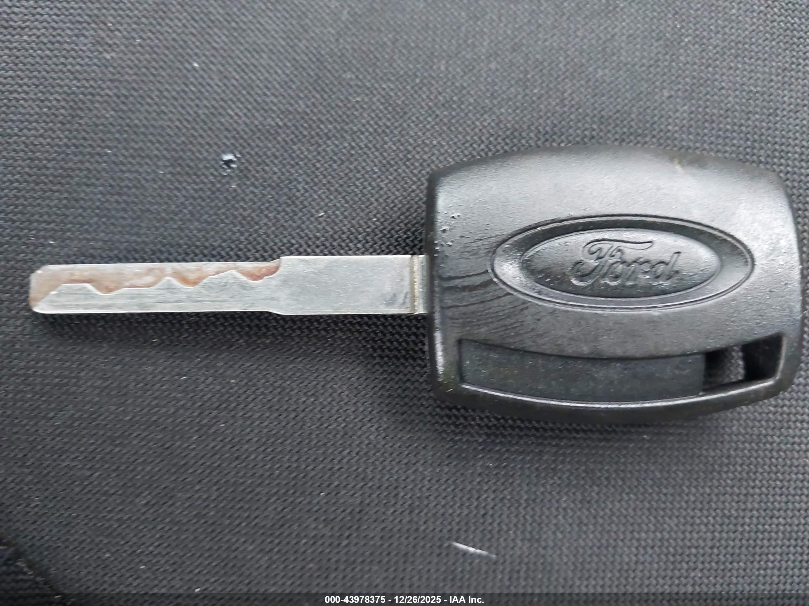 FORD FOCUS image 11