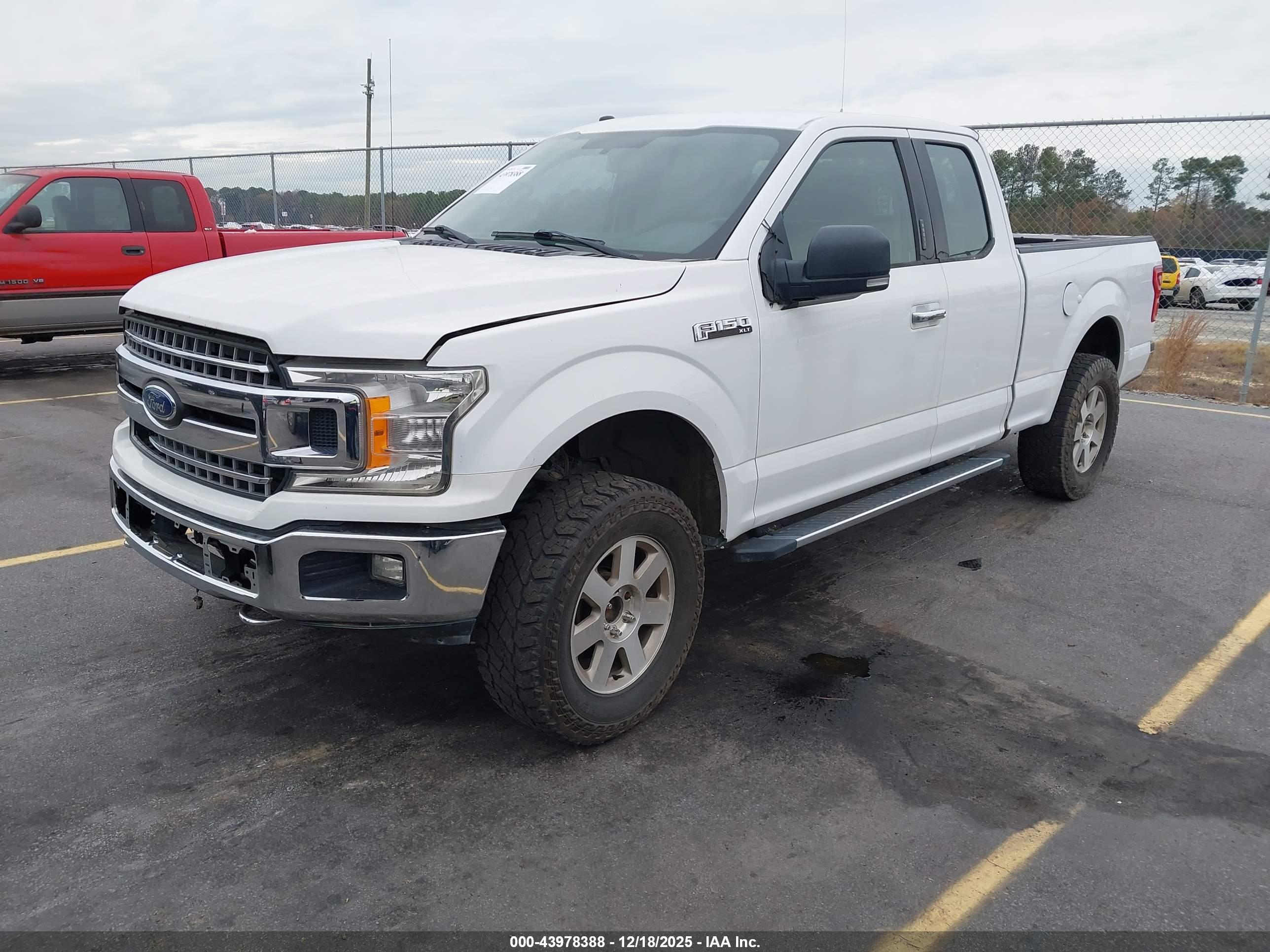FORD F-150 image 2