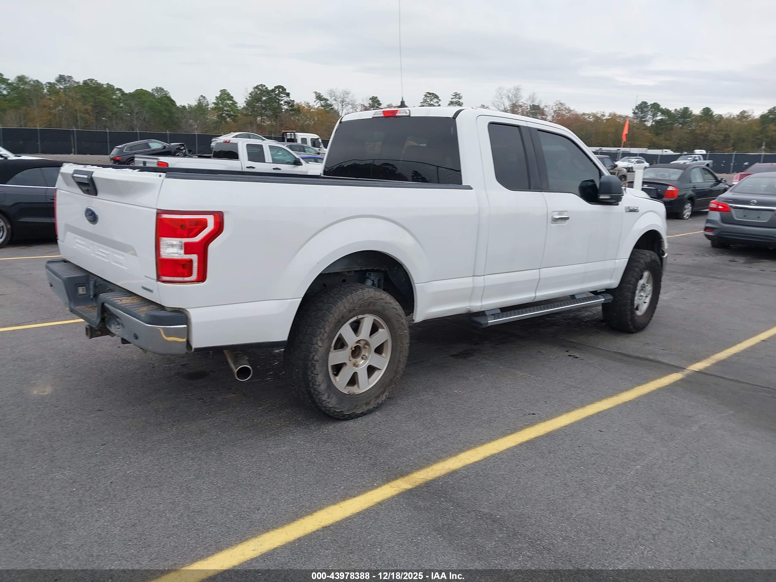 FORD F-150 image 4