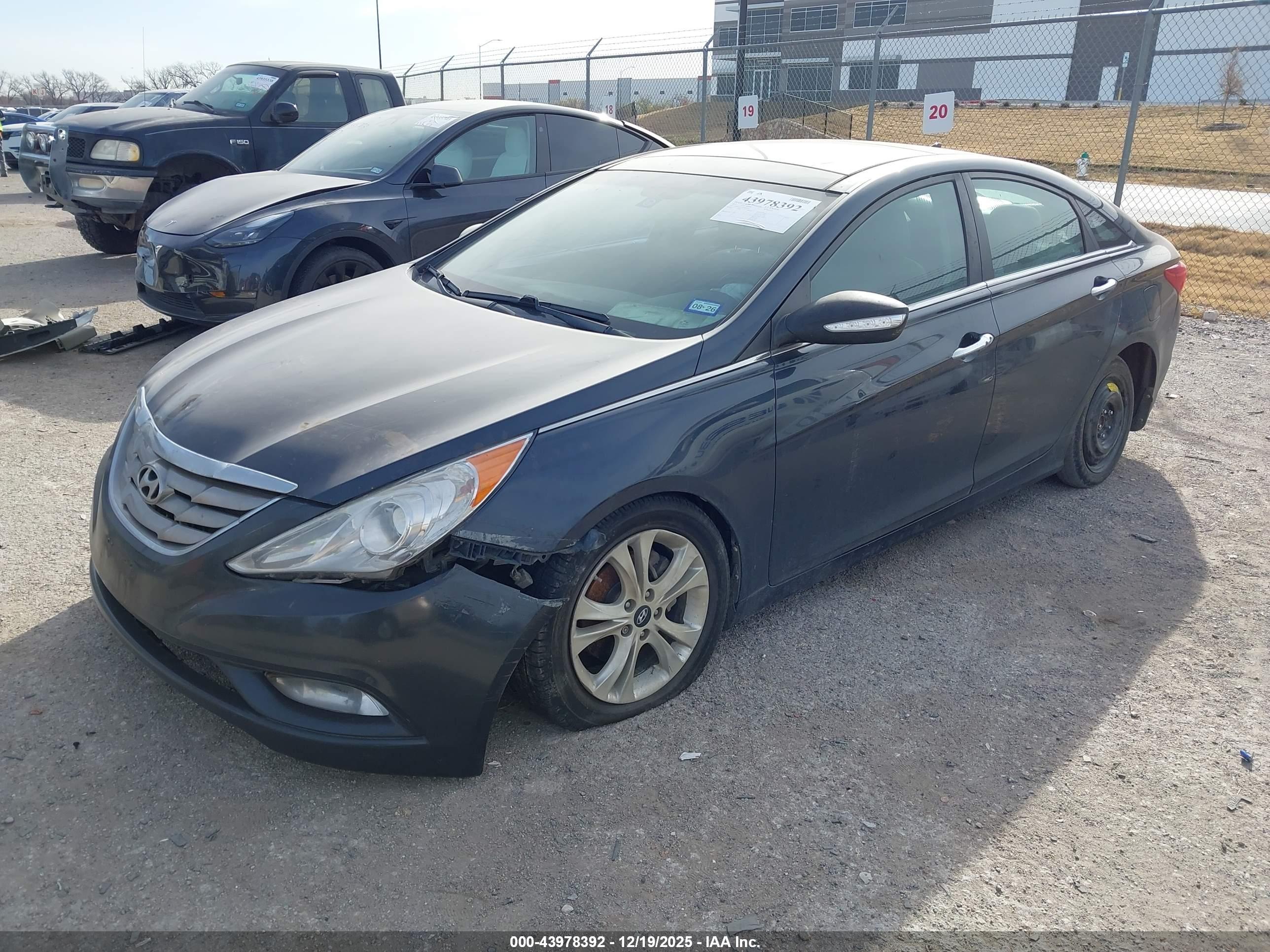 HYUNDAI SONATA image 2