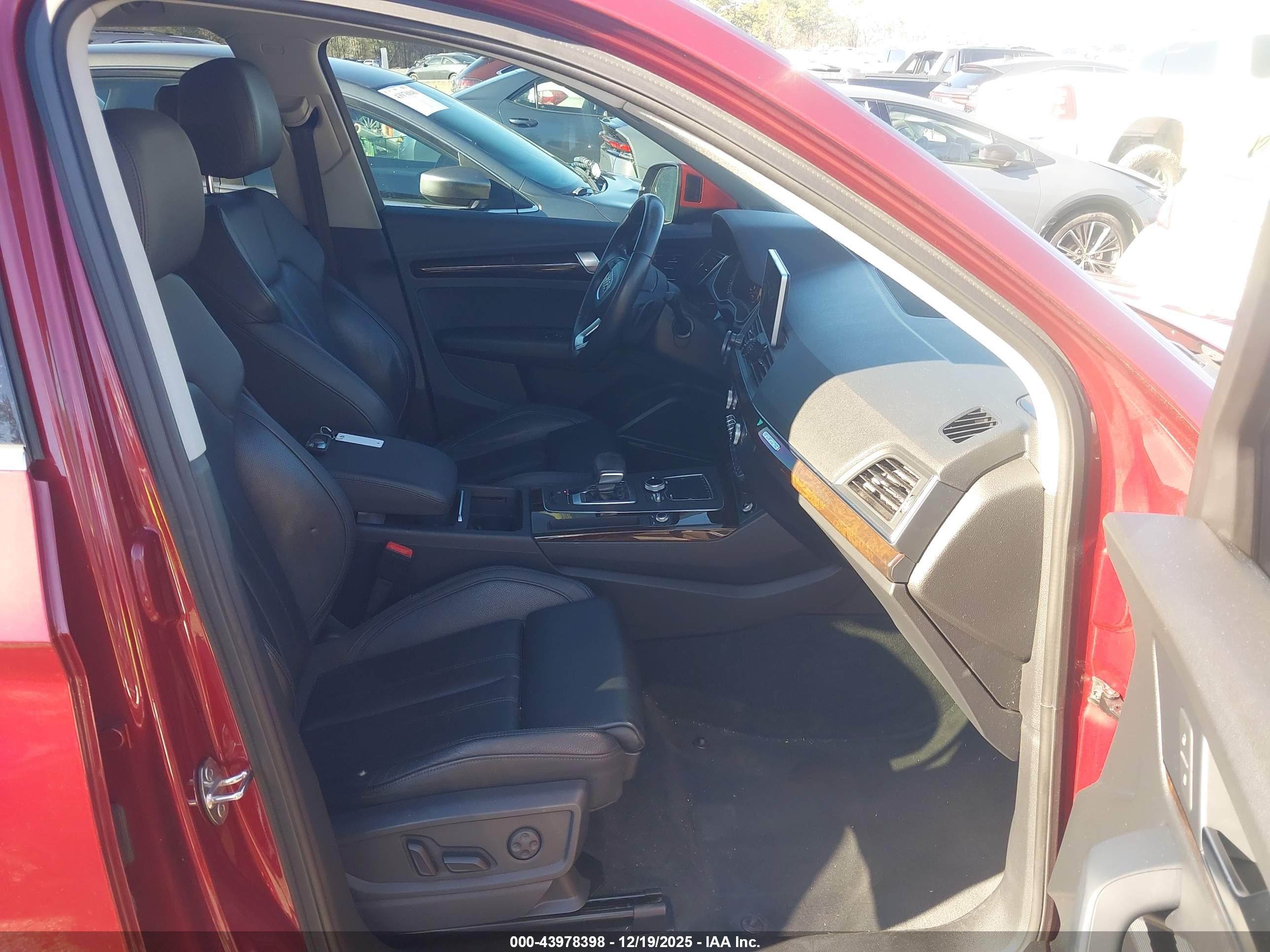 AUDI Q5 image 5