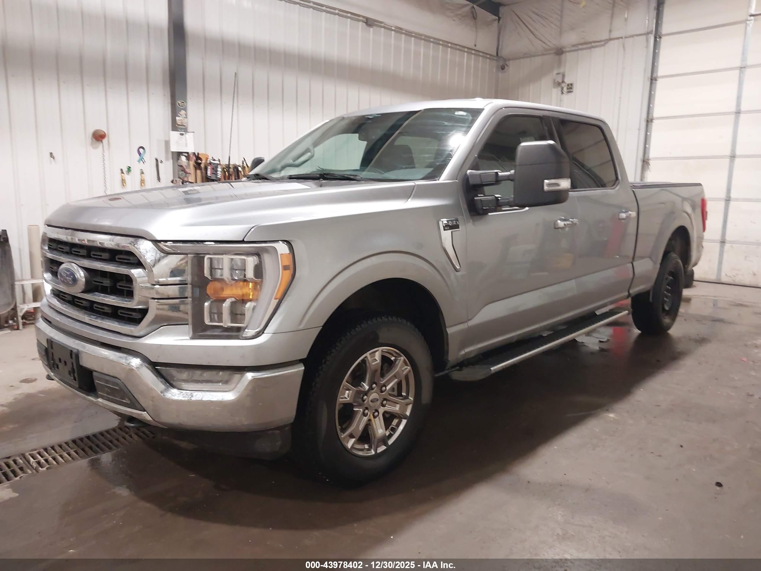 FORD F-150 image 2