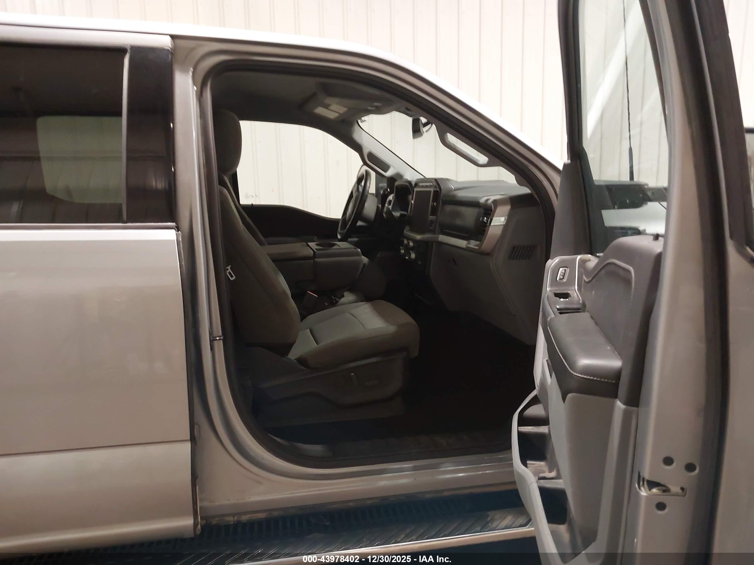 FORD F-150 image 5