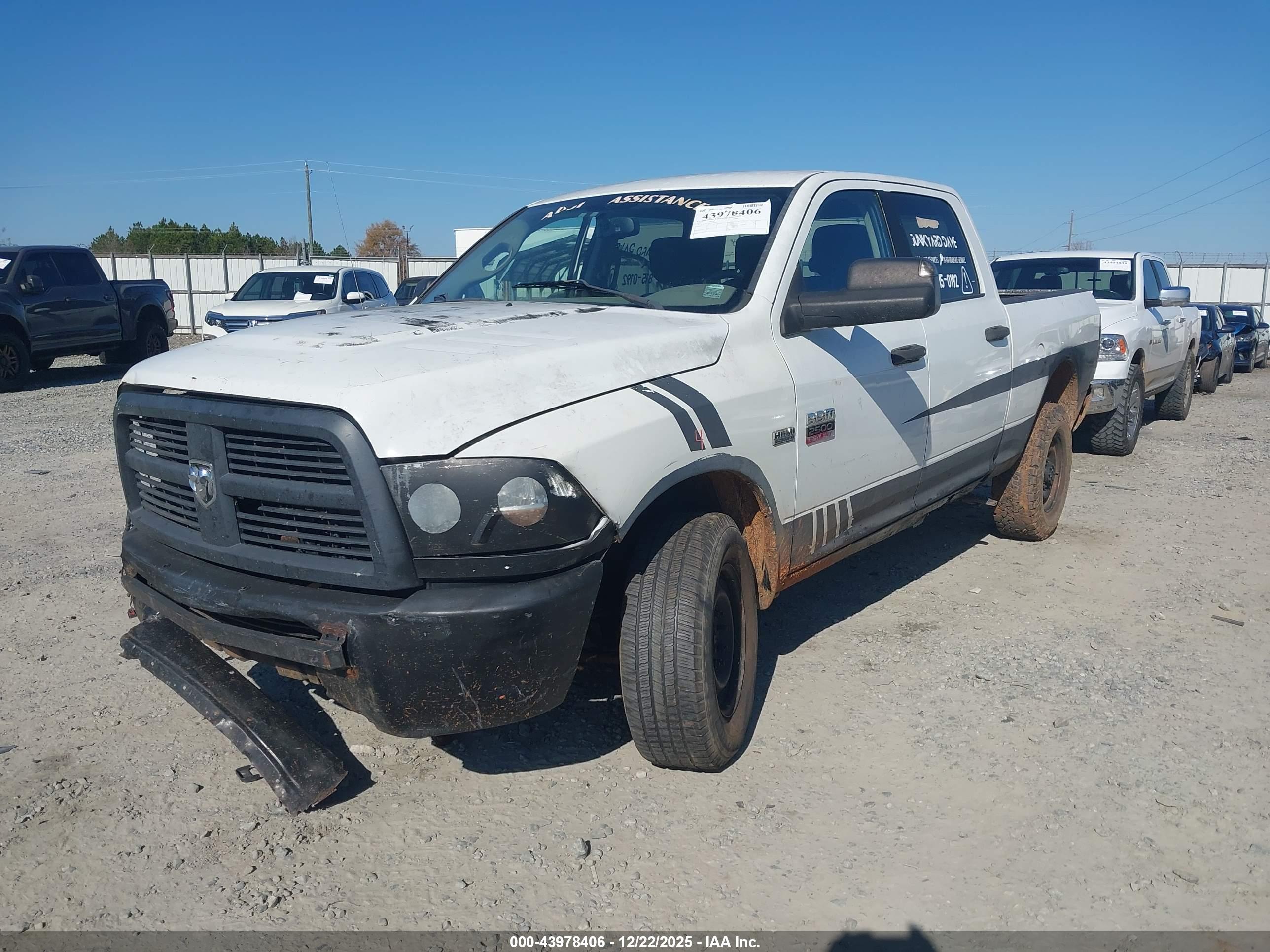 RAM 2500 image 2