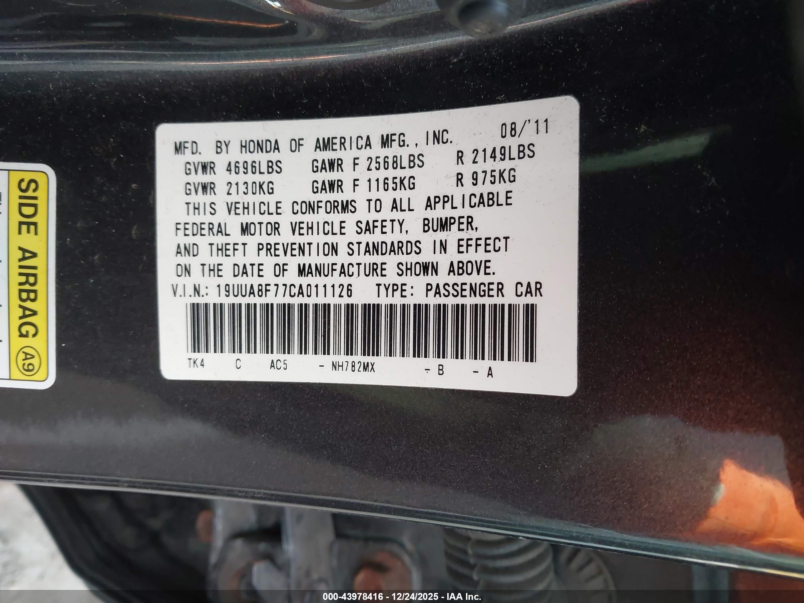ACURA TL image 9