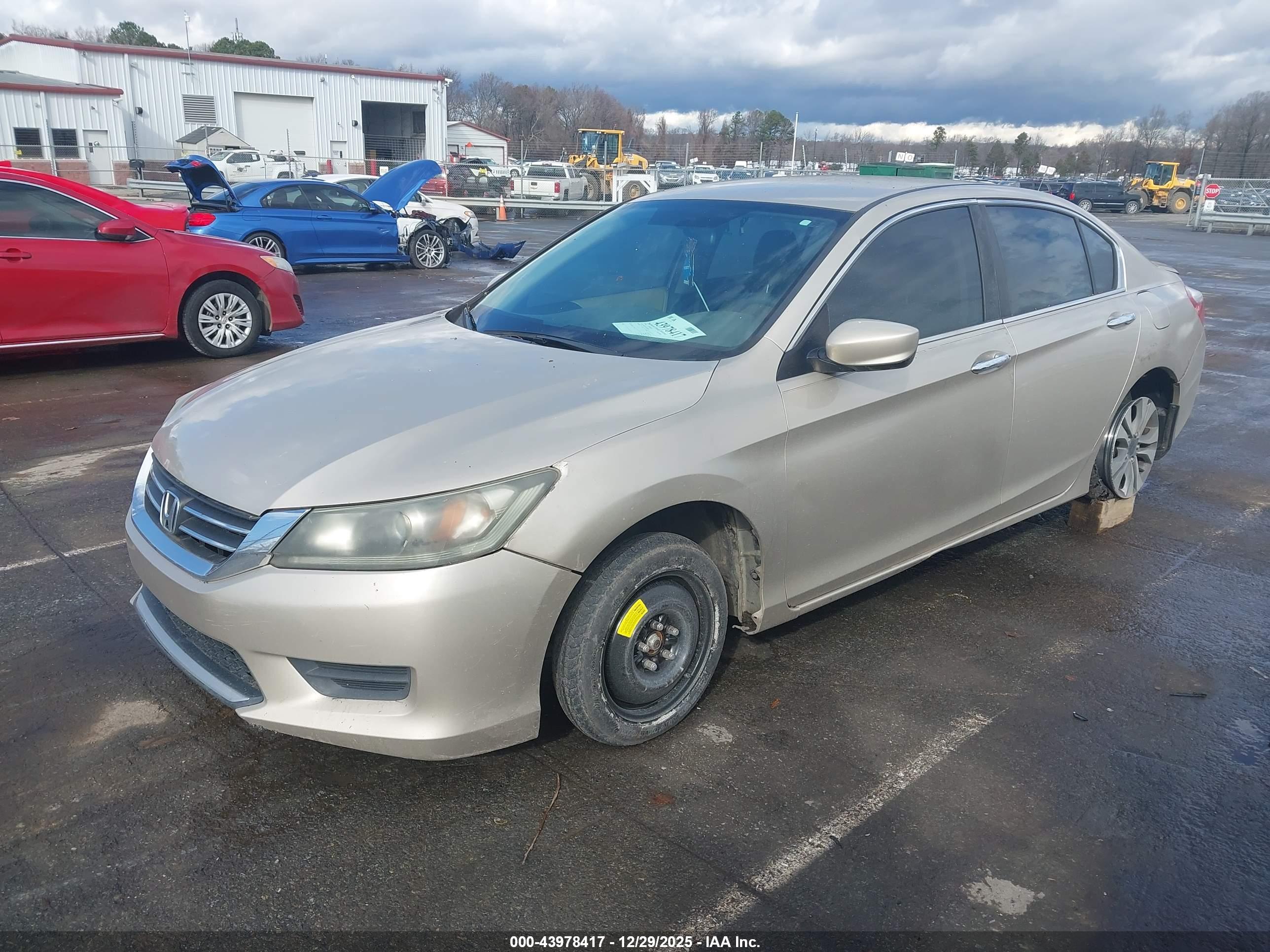 HONDA ACCORD image 2