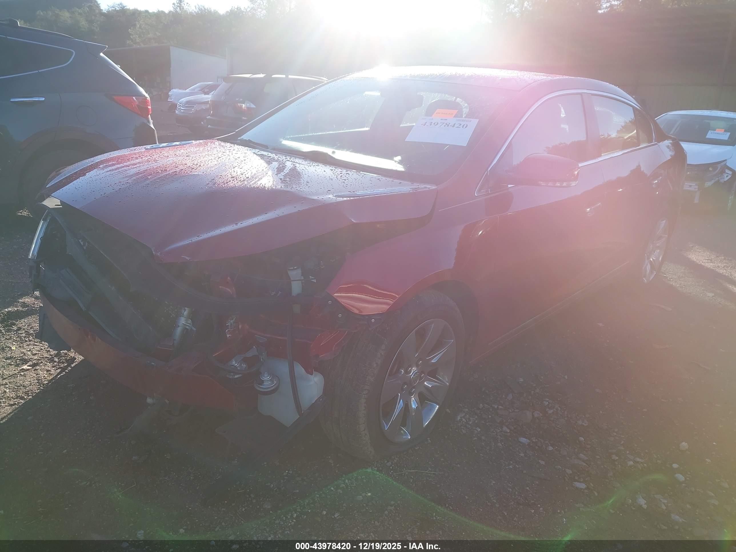 BUICK LACROSSE image 2