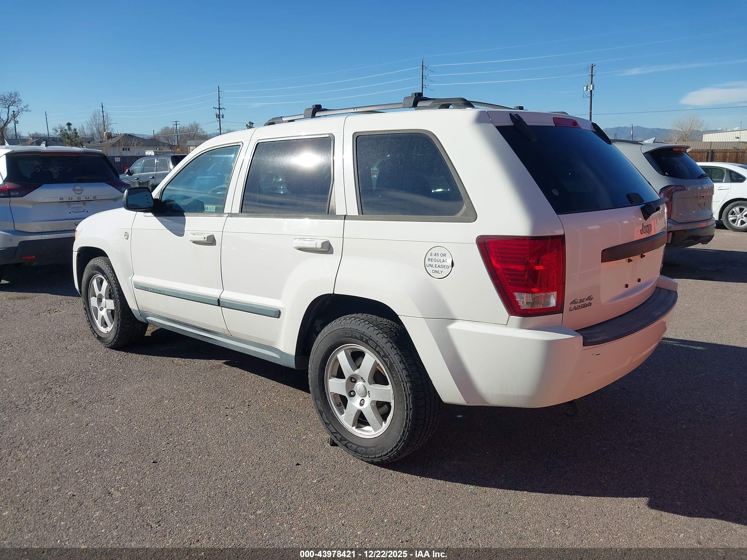 JEEP GRAND image 3