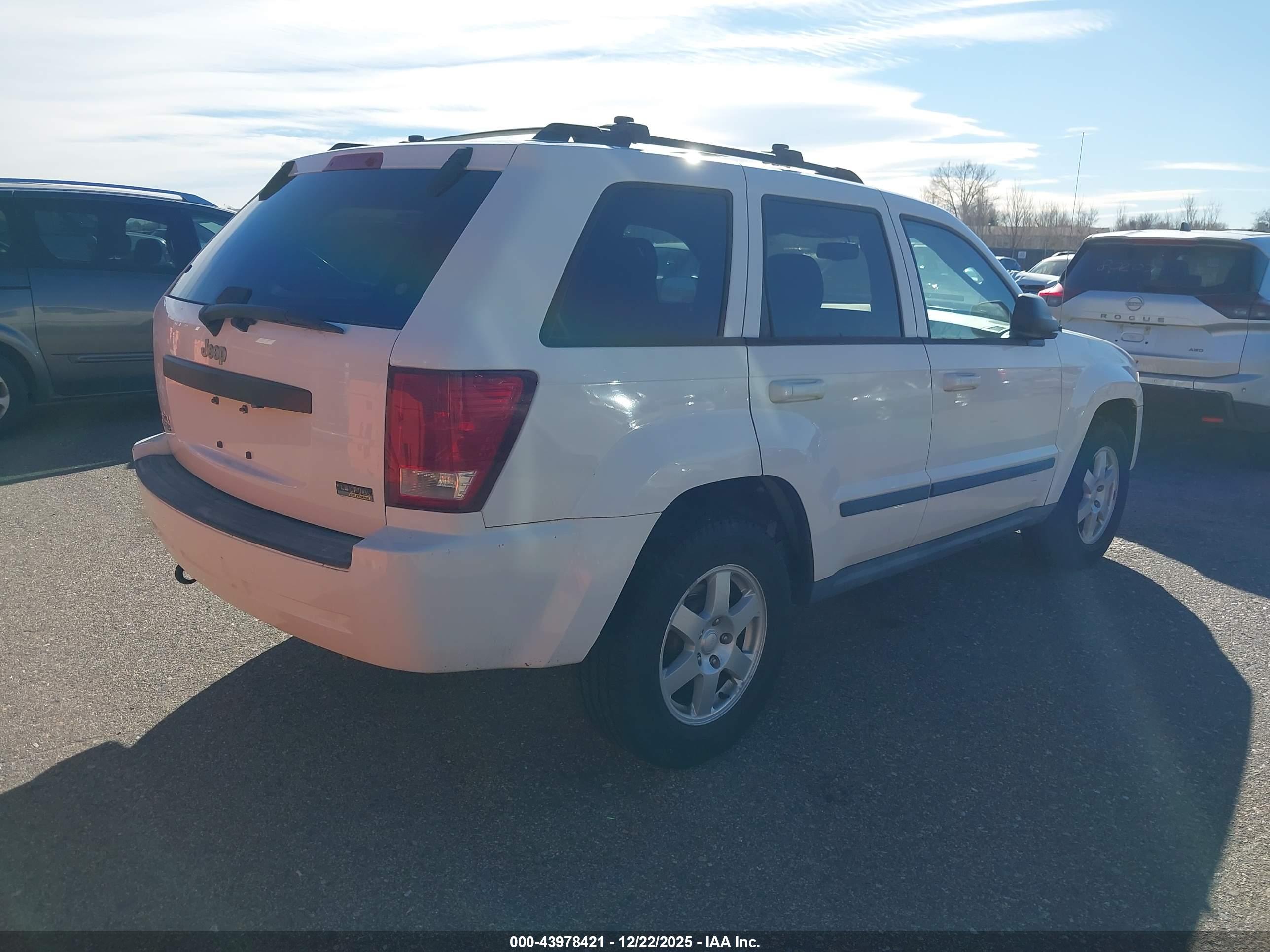 JEEP GRAND image 4