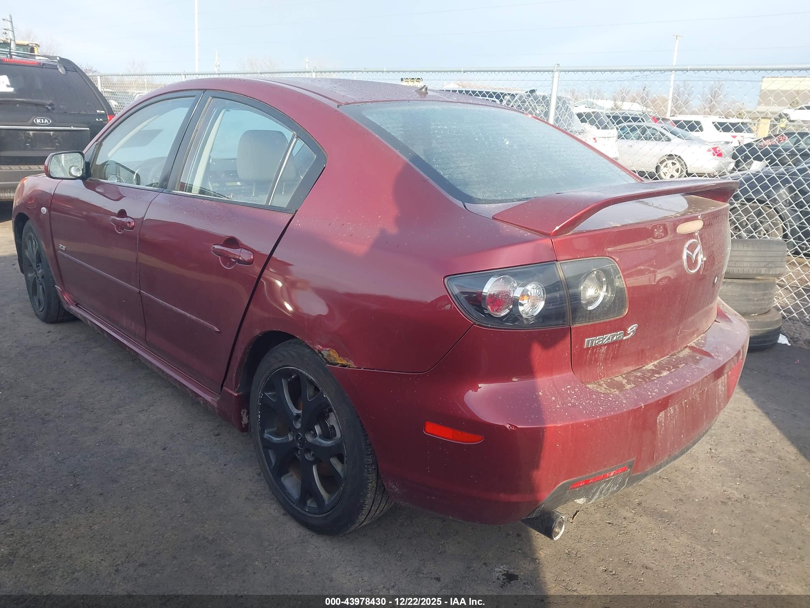 MAZDA MAZDA3 image 3