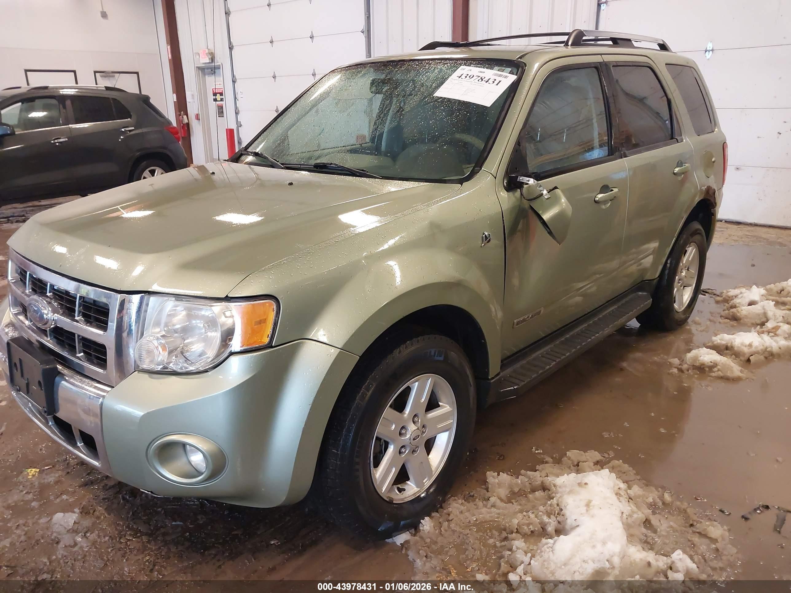 FORD ESCAPE image 6