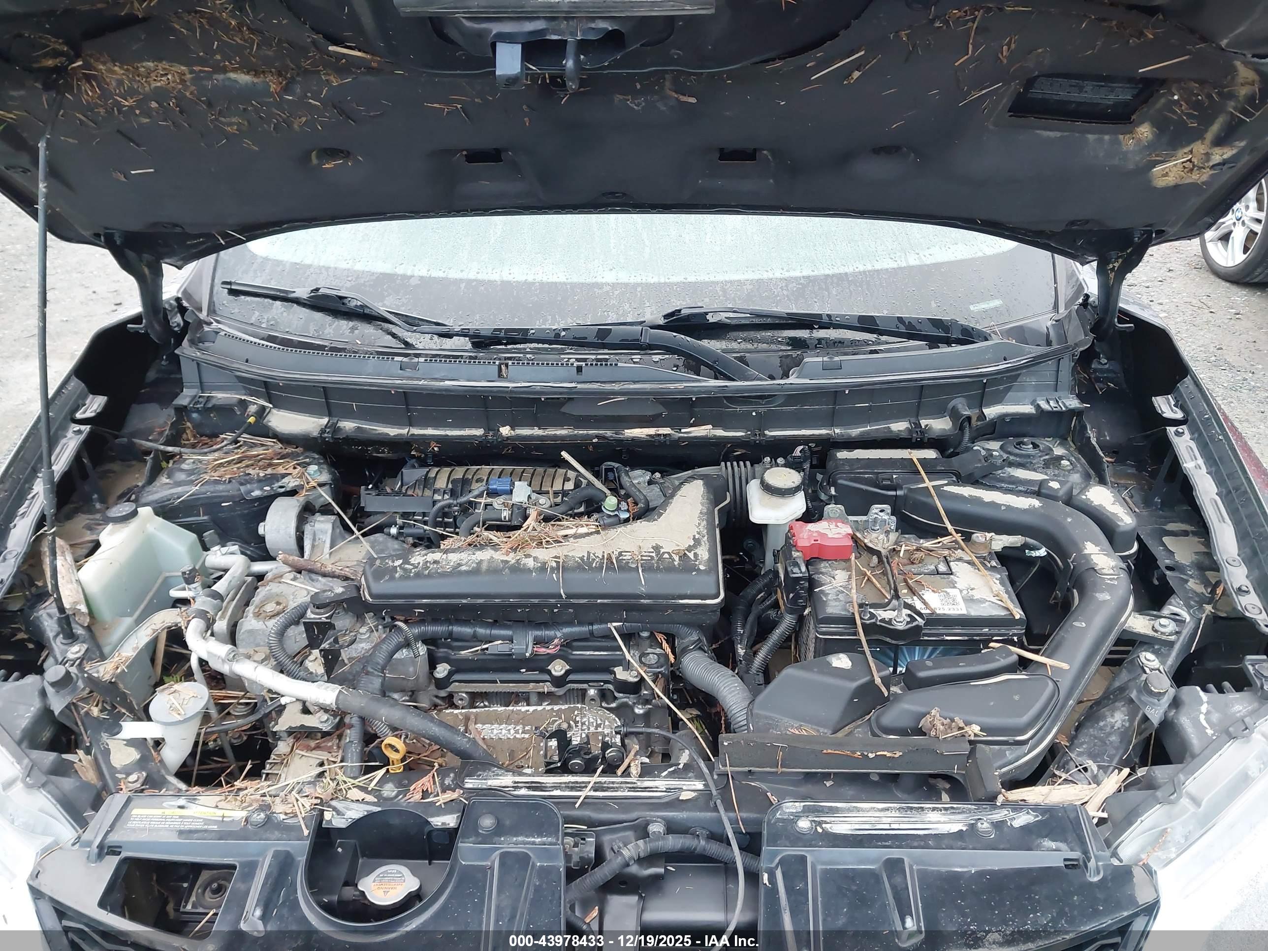 NISSAN ROGUE image 10