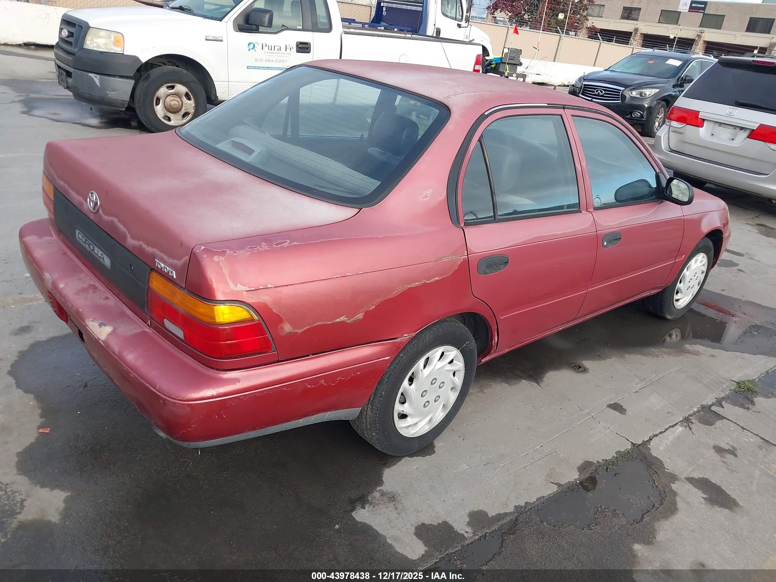 TOYOTA COROLLA image 4