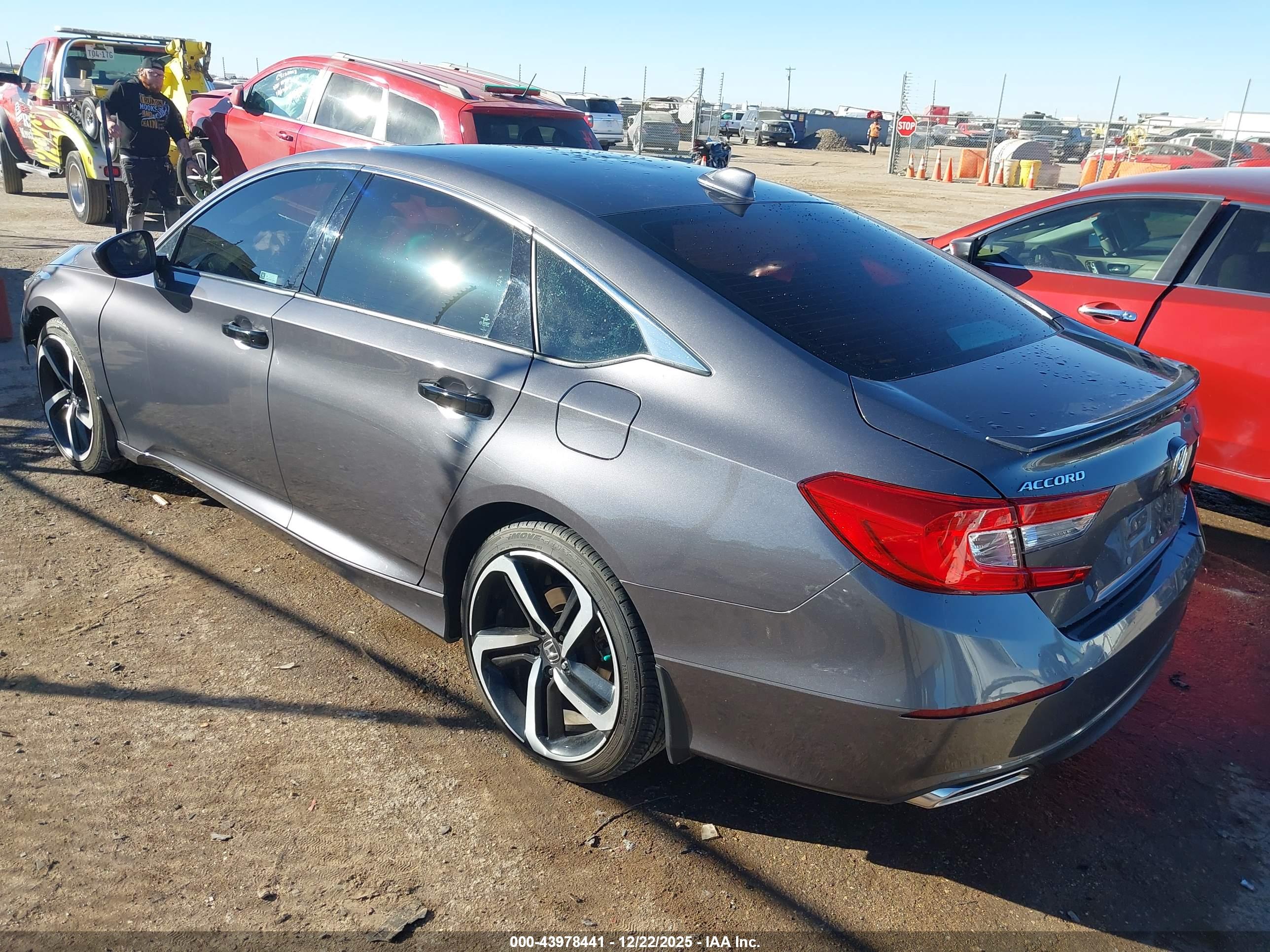 HONDA ACCORD image 3